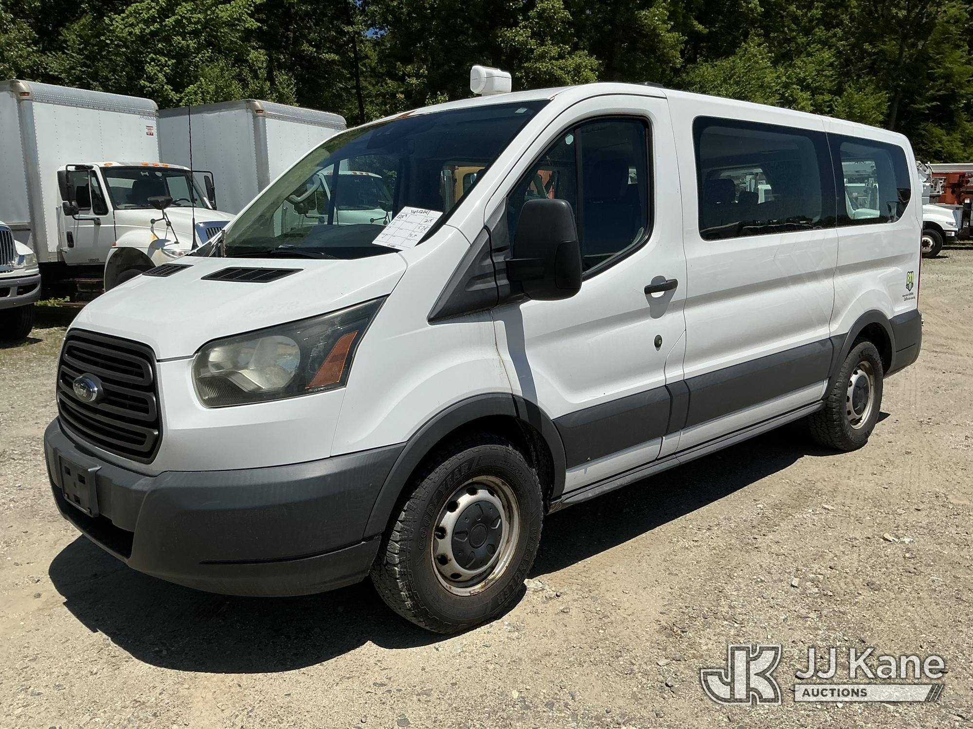 Photo of a 2015 Ford Transit