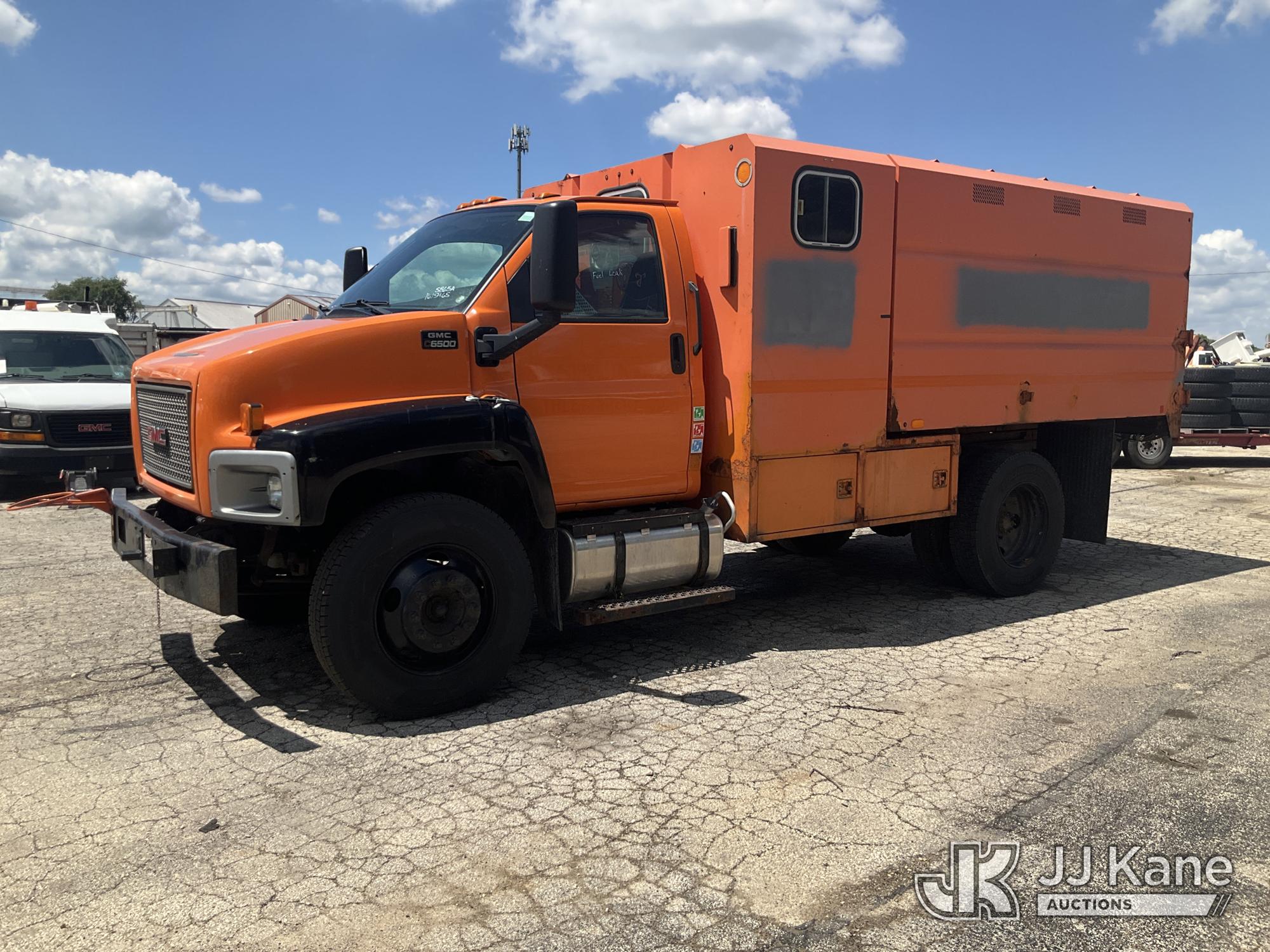 Photo of a 2008 GMC C6500