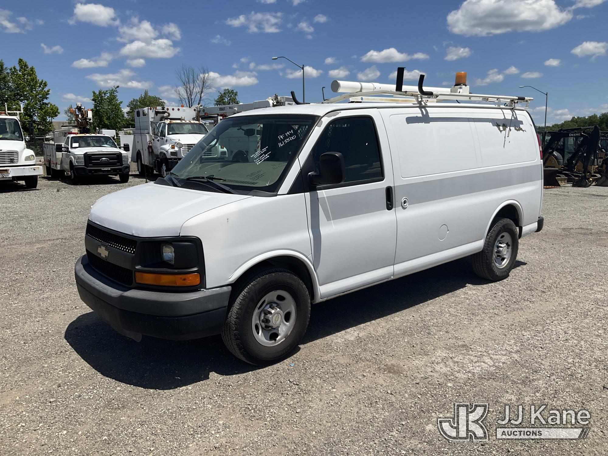 Photo of a 2011 Chevrolet G2500