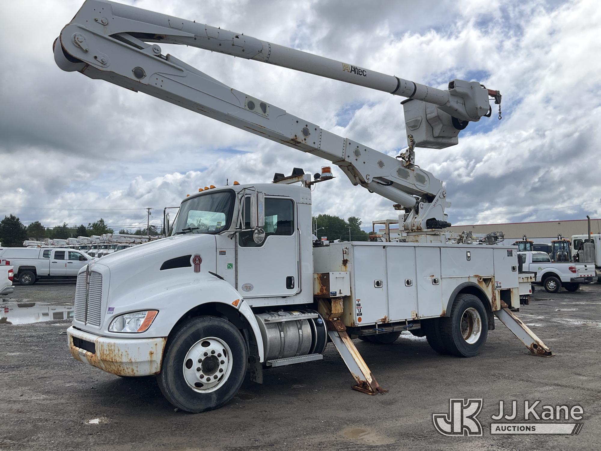 2019 Kenworth T300