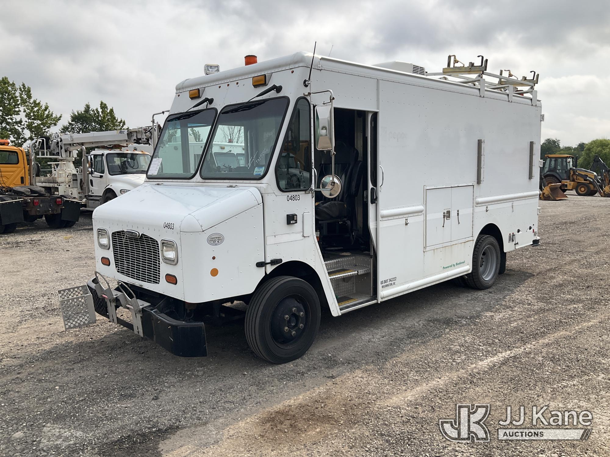 Photo of a 2014 Freightliner MT45