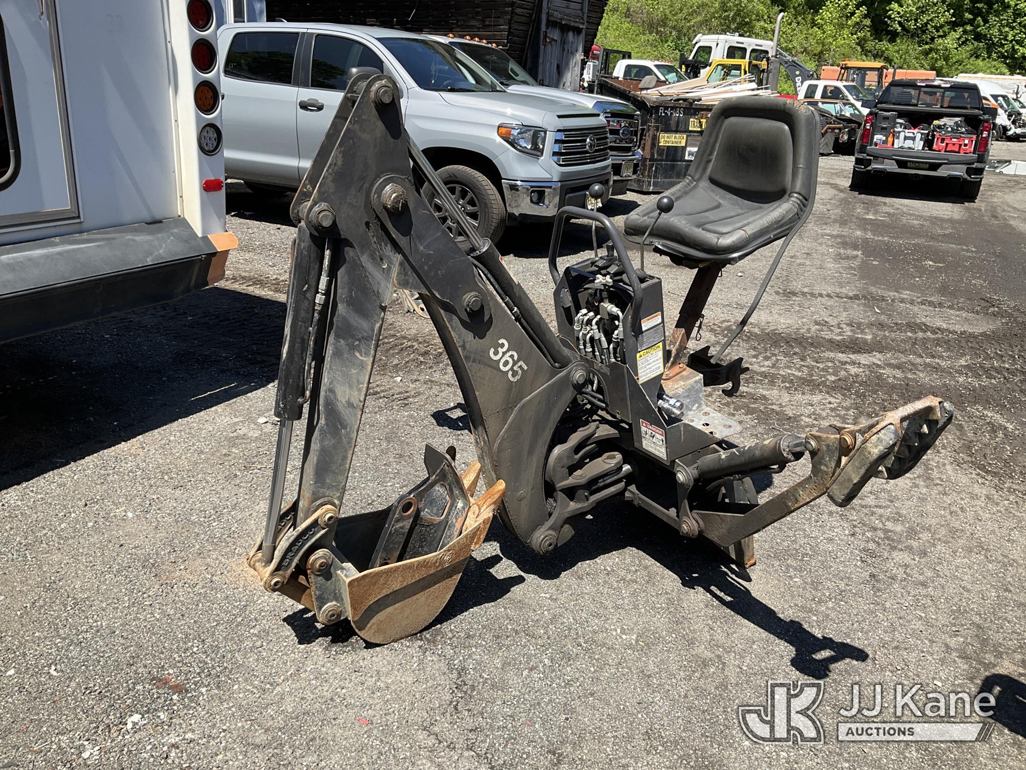 2018 Paladin 265 Backhoe Skid Steer Attachment. (Part in Bucket not included) NOTE: This unit is being sold AS IS/WHERE IS via Timed Auction and is located in Branchville