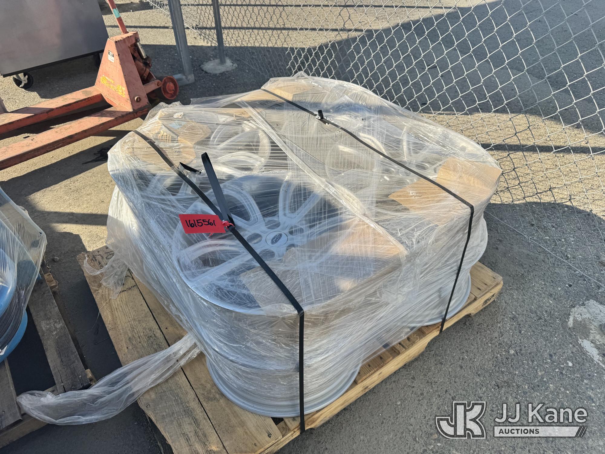 Pallet of Ford Rims (Used ) NOTE: This unit is being sold AS IS/WHERE IS via Timed Auction and is located in Dixon