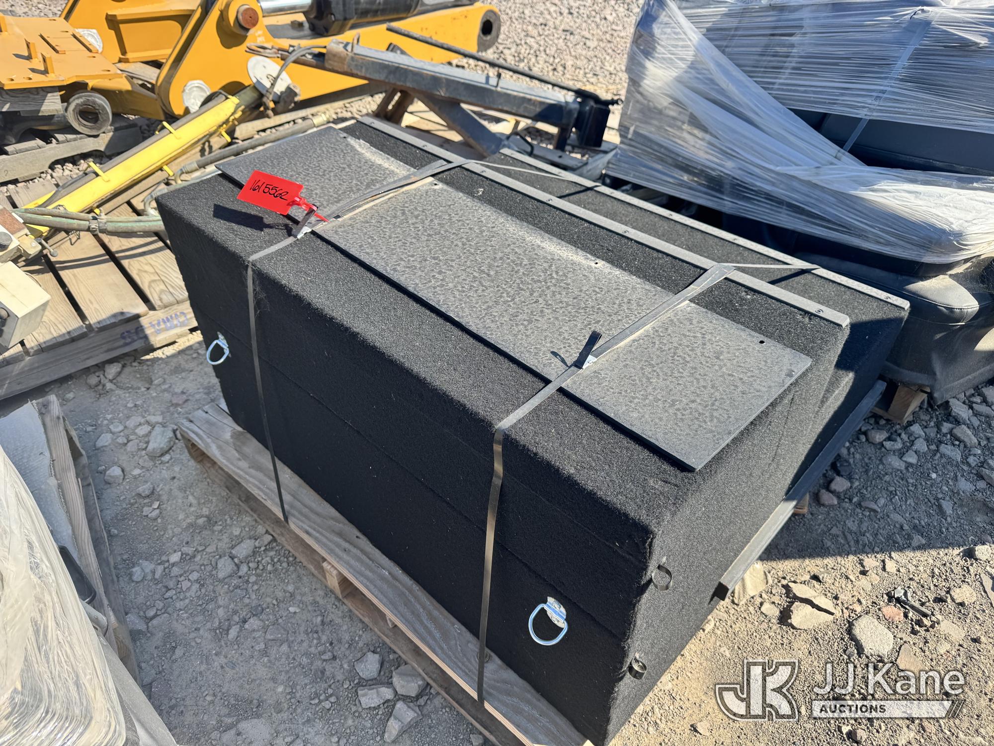 Truck Vault (Used) NOTE: This unit is being sold AS IS/WHERE IS via Timed Auction and is located in Dixon