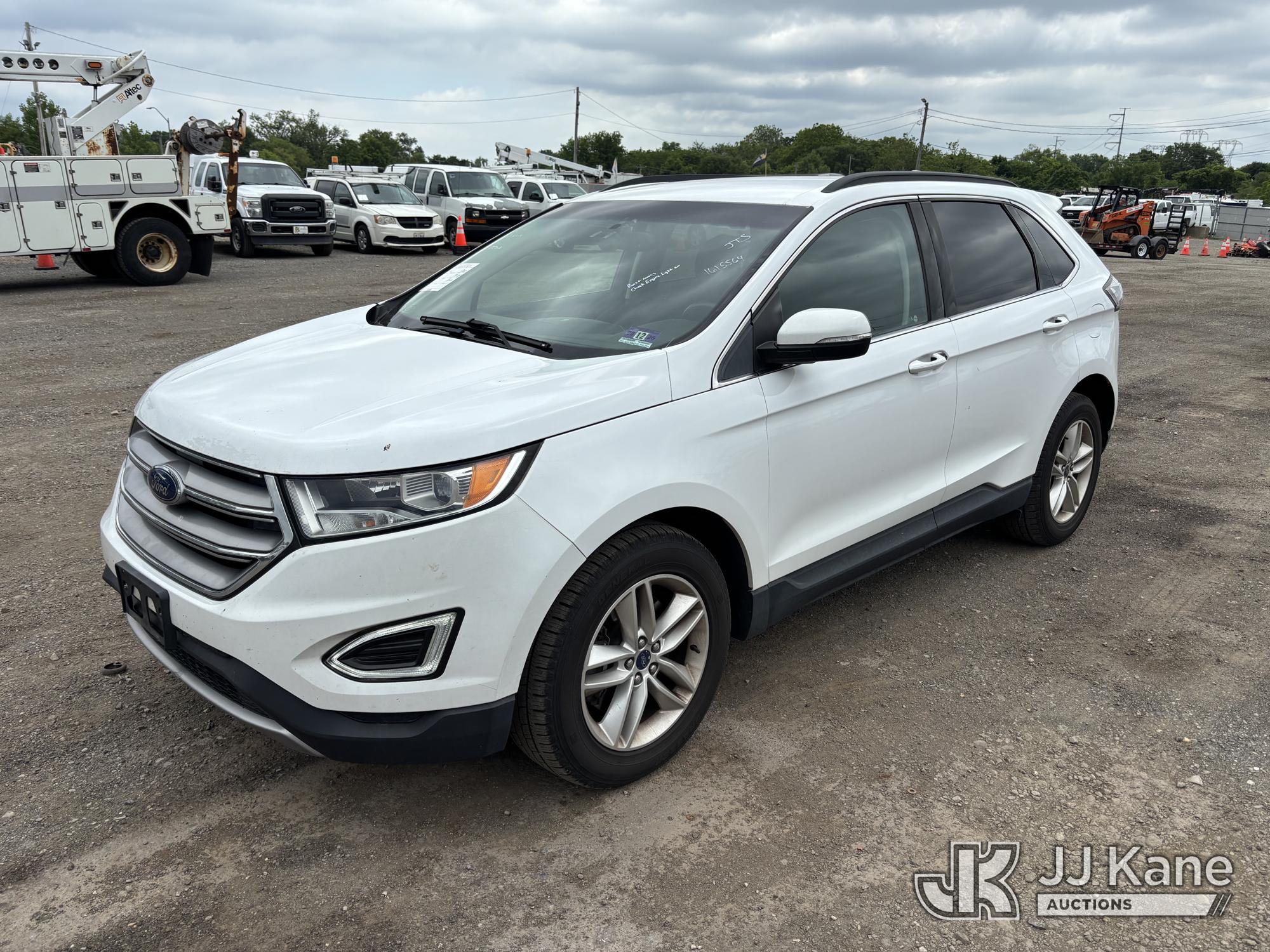 Photo of a 2017 Ford Edge
