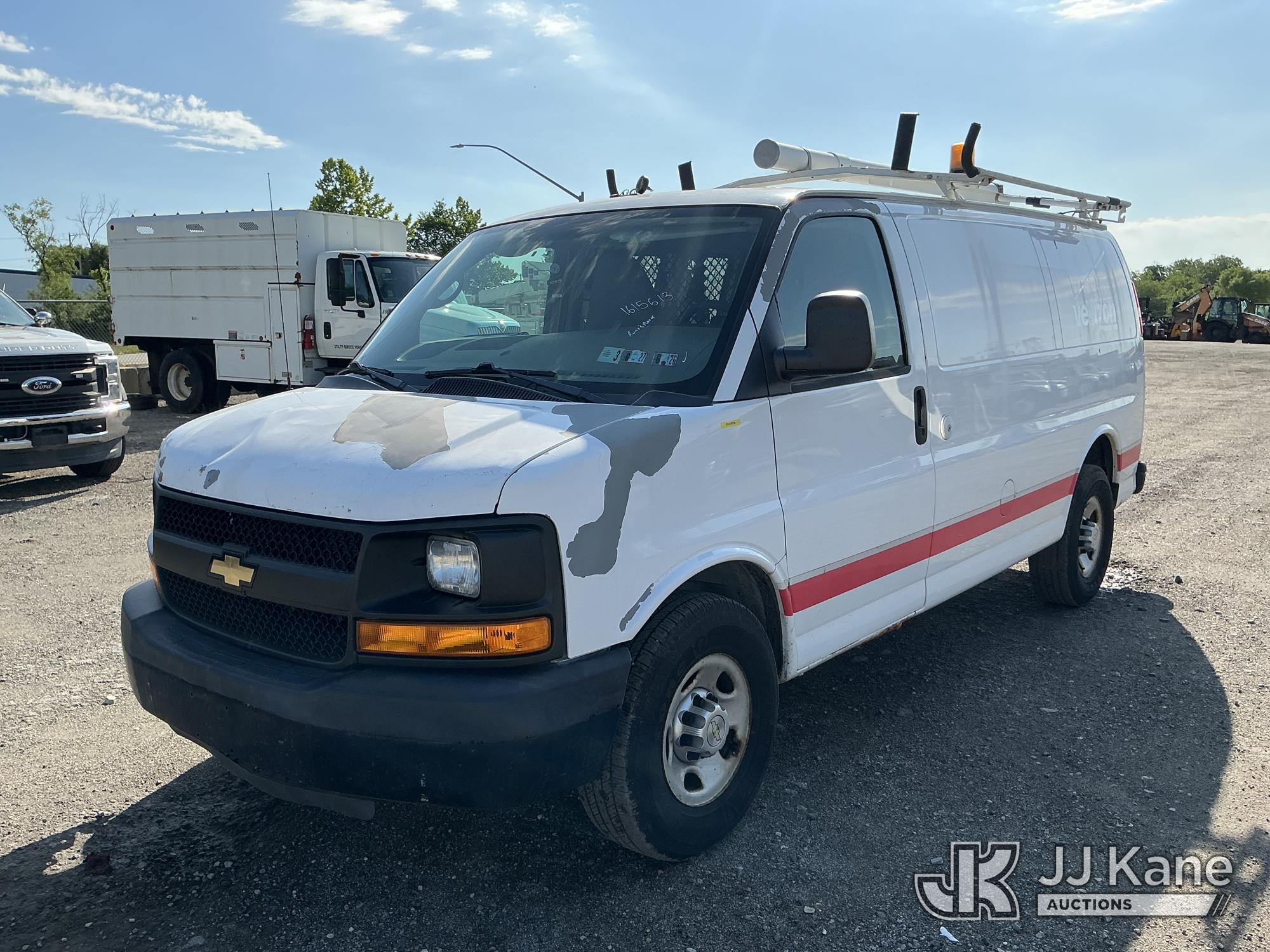 Photo of a 2011 Chevrolet G2500
