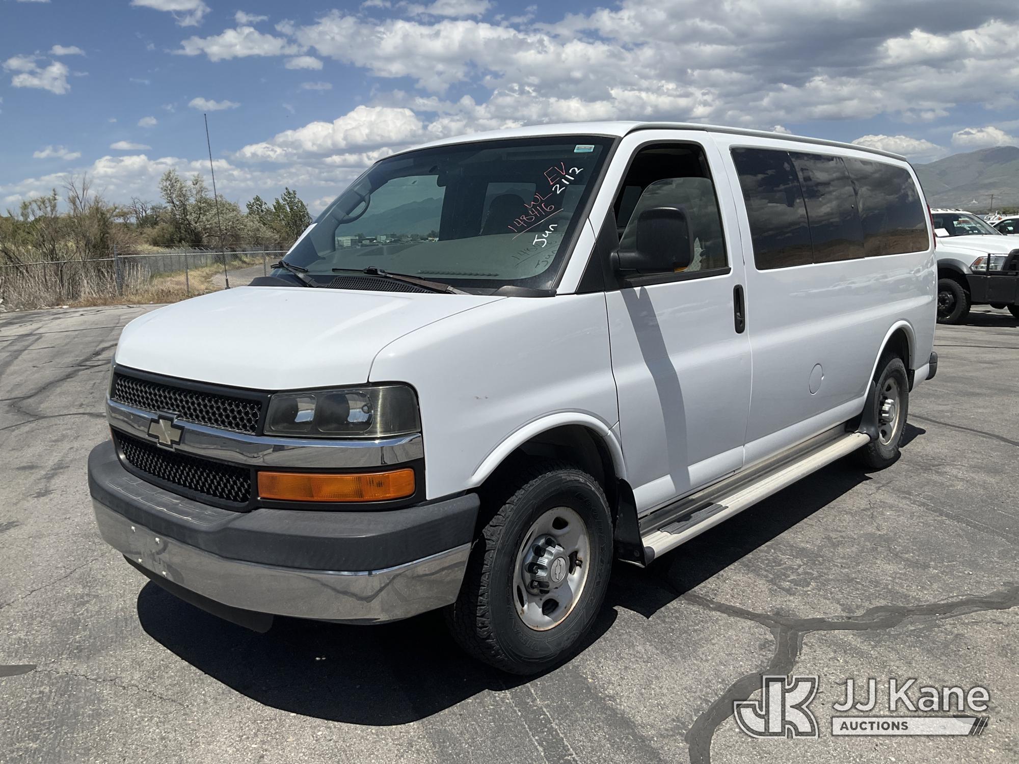 Photo of a 2008 Chevrolet Express G2500