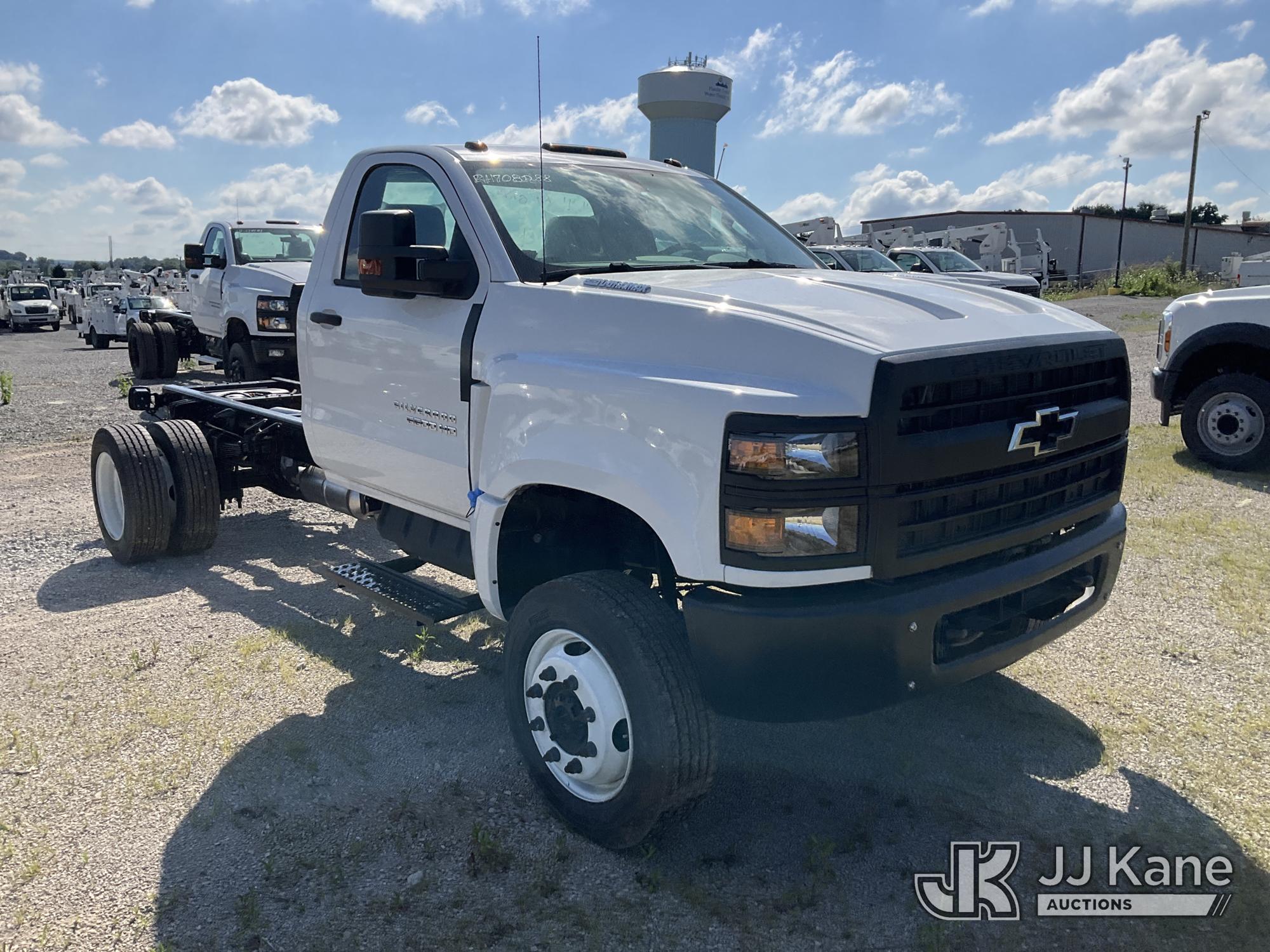 2024 Chevrolet SILVERADO MEDIUM DUTY