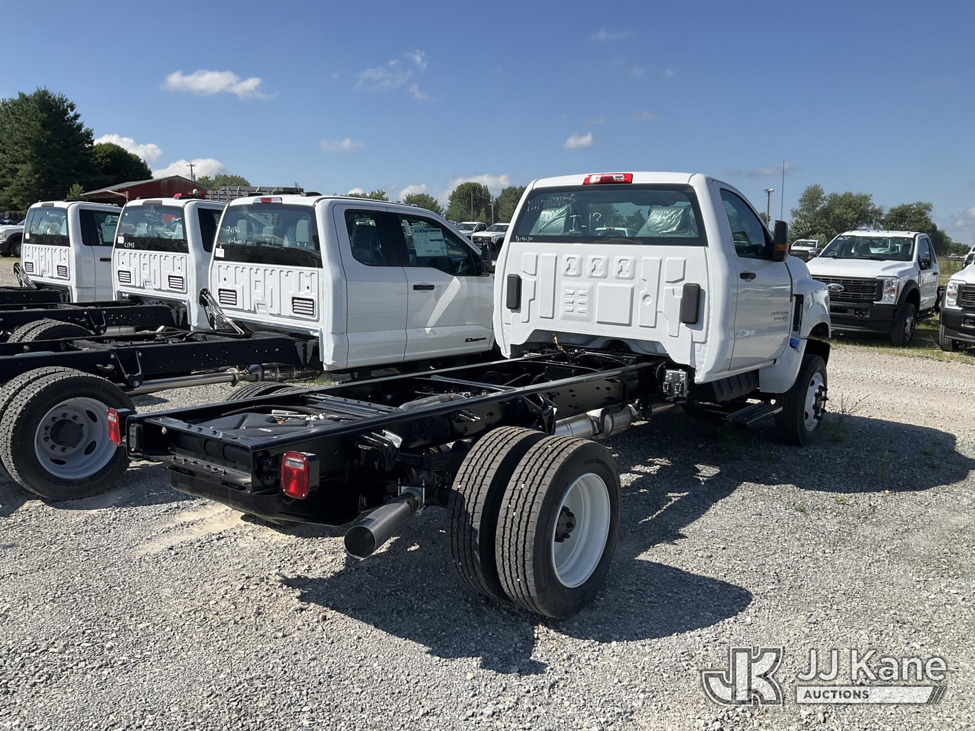 2024 Chevrolet SILVERADO MEDIUM DUTY