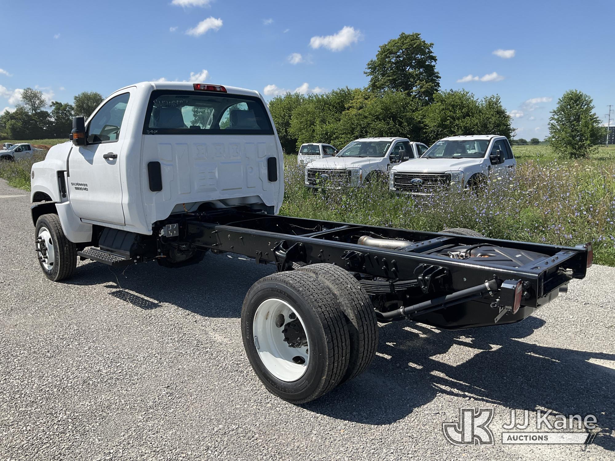 2024 GMC GM515