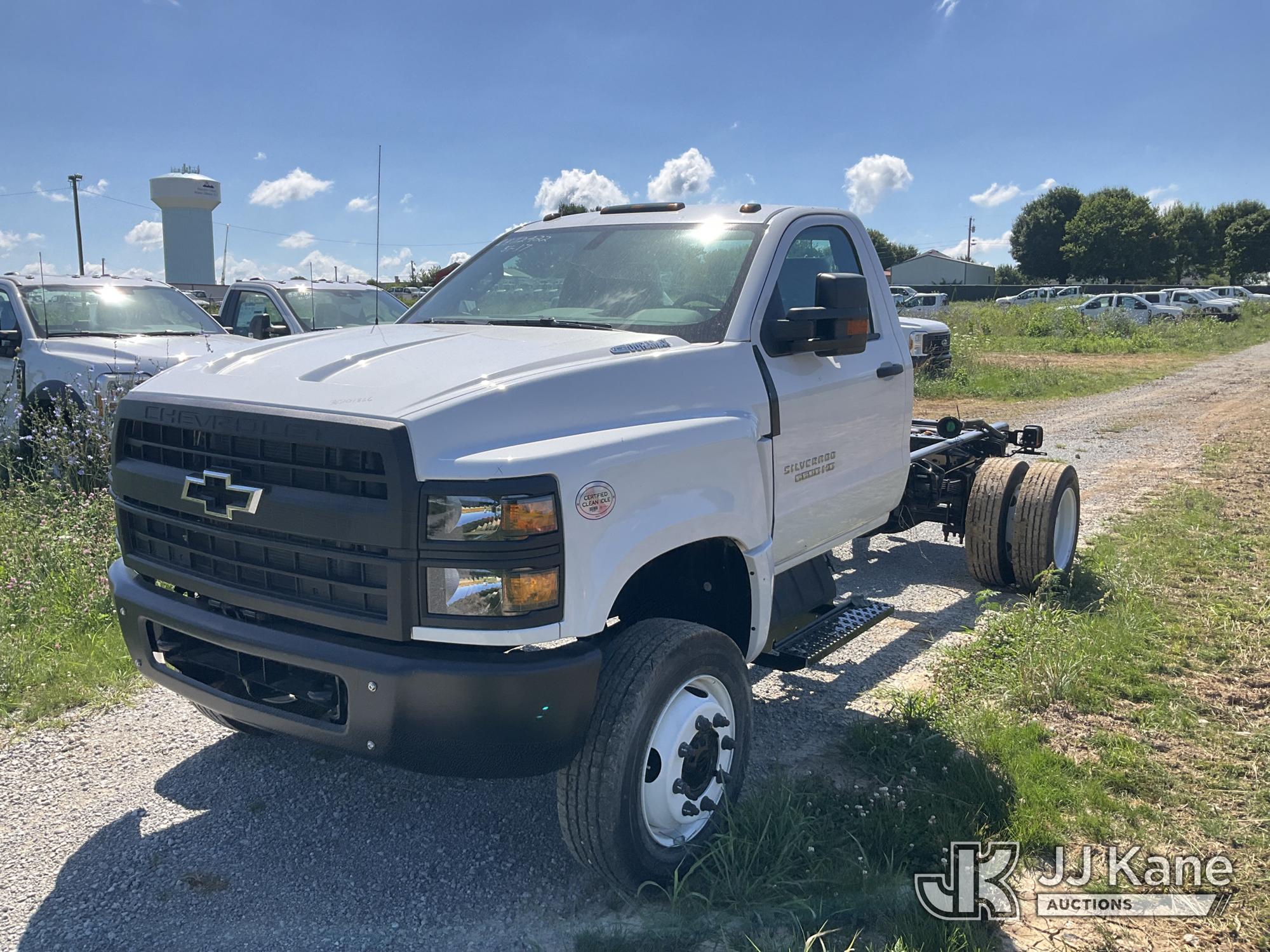 2024 GMC Silverado Medium Duty