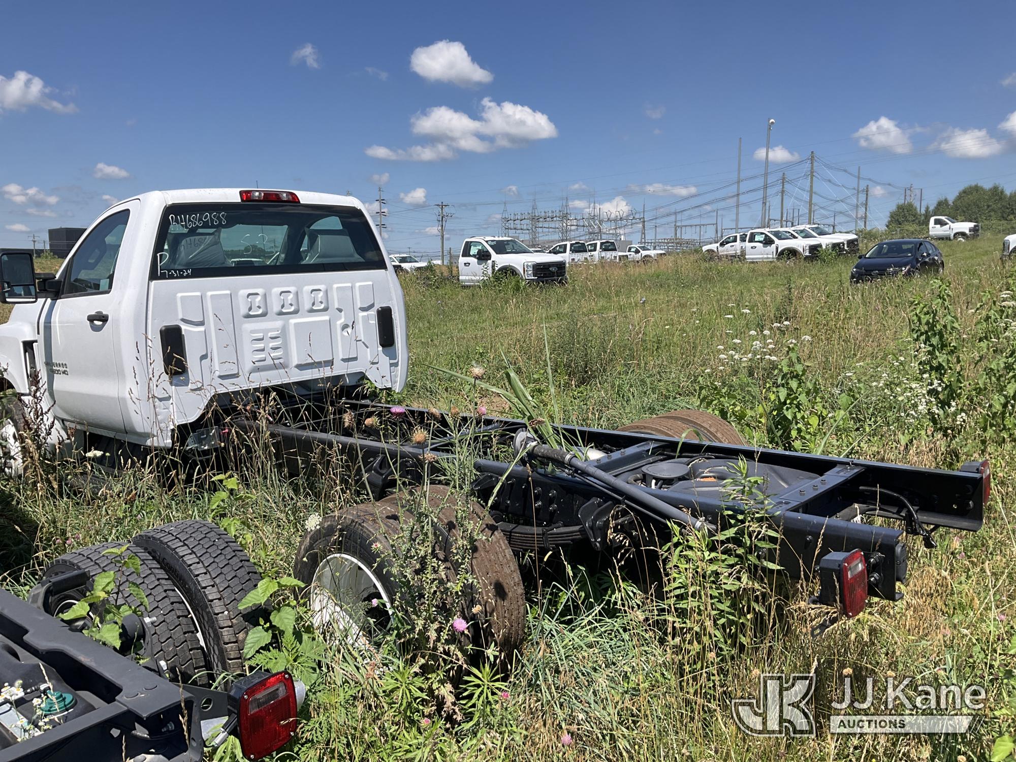 2024 Chevrolet Silverado Medium Duty