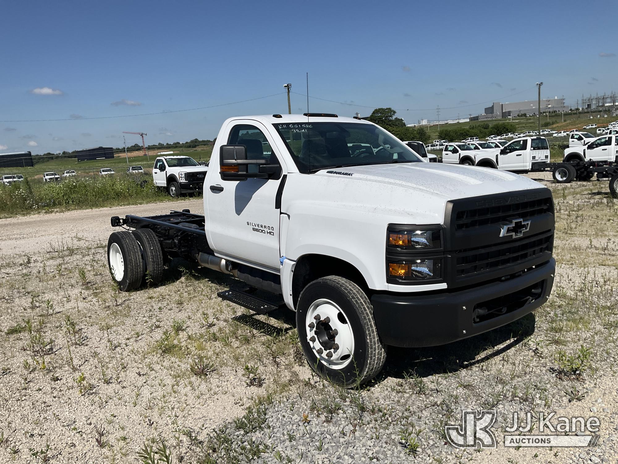 2024 Chevrolet Silverado Medium Duty