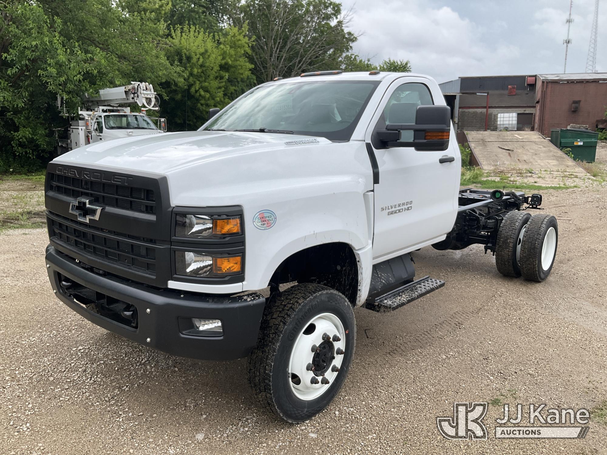 Photo of a 2024 Chevrolet Silverado 6500 HD