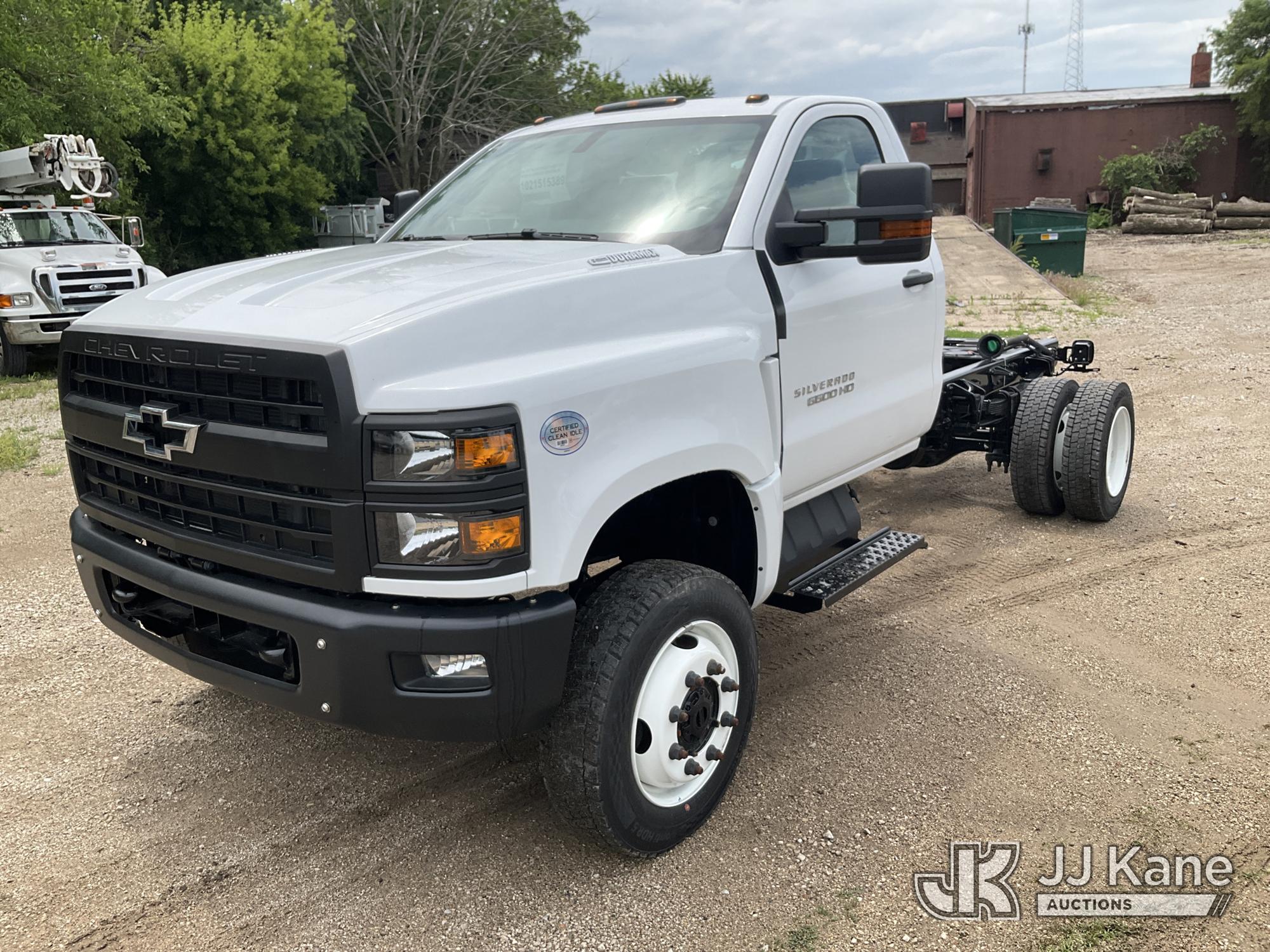 Photo of a 2024 Chevrolet Silverado 6500 HD