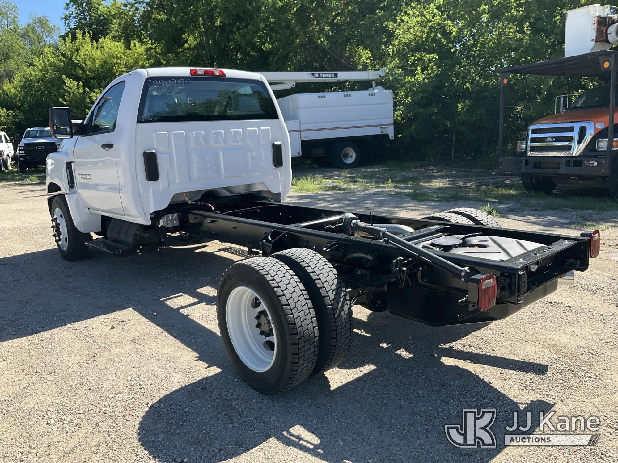 2024 Chevrolet Silverado 6500HD