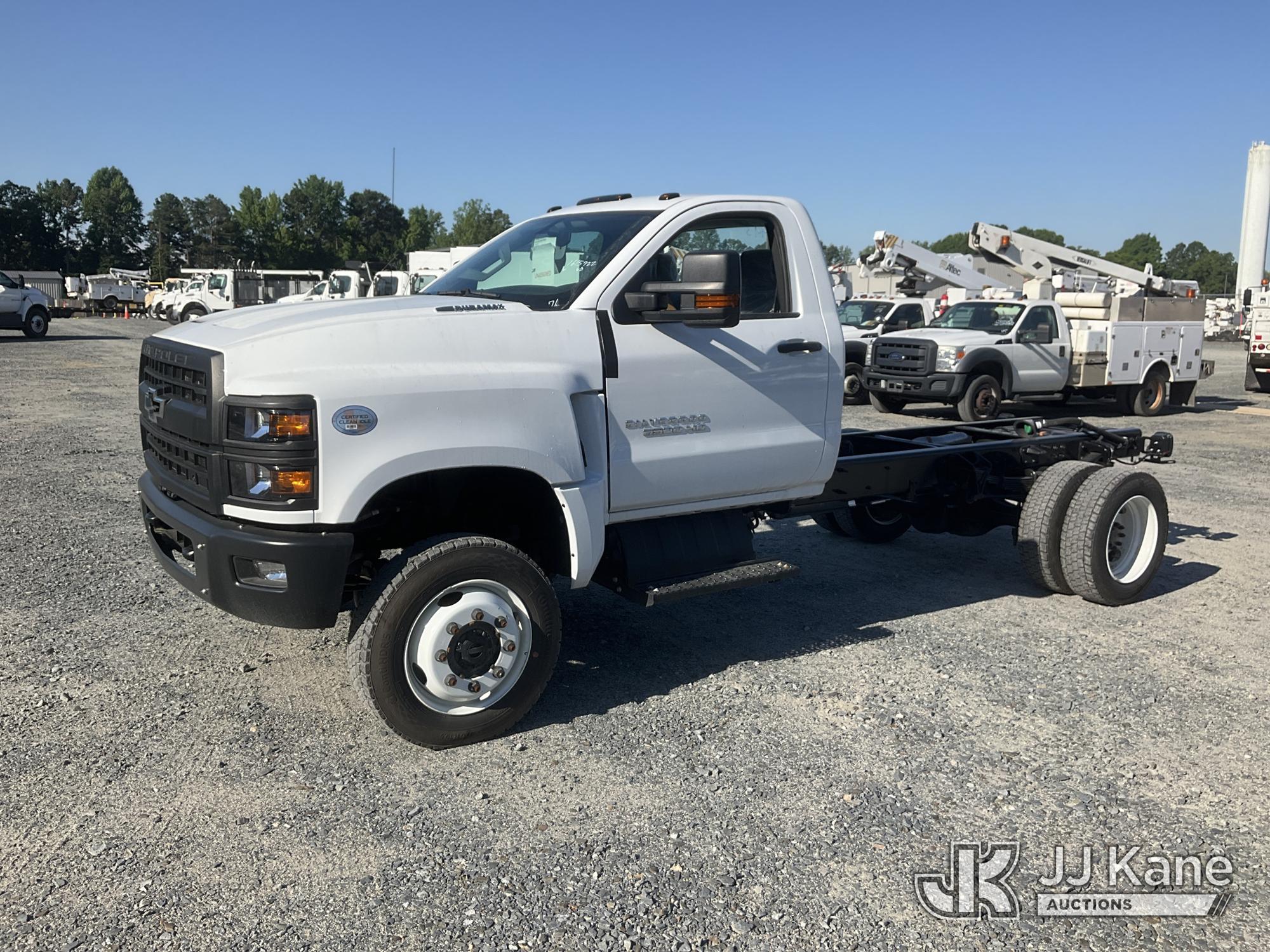 Photo of a 2024 Chevrolet Silverado 6500HD