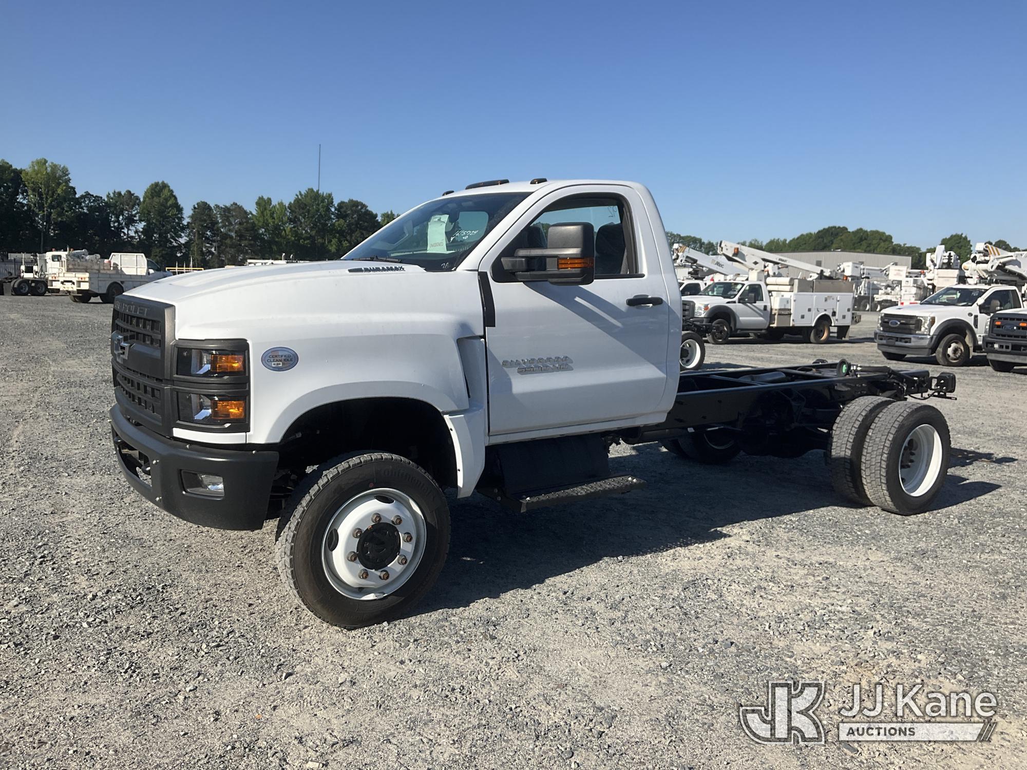 Photo of a 2024 Chevrolet Silverado 6500HD