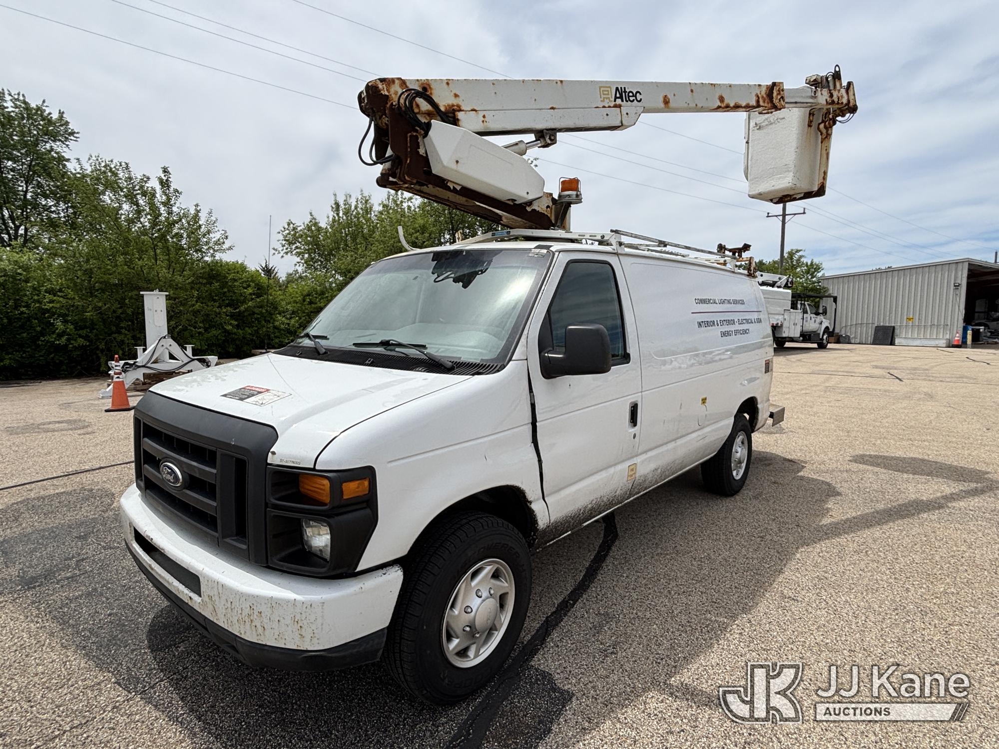 Photo of a 2014 Ford E350