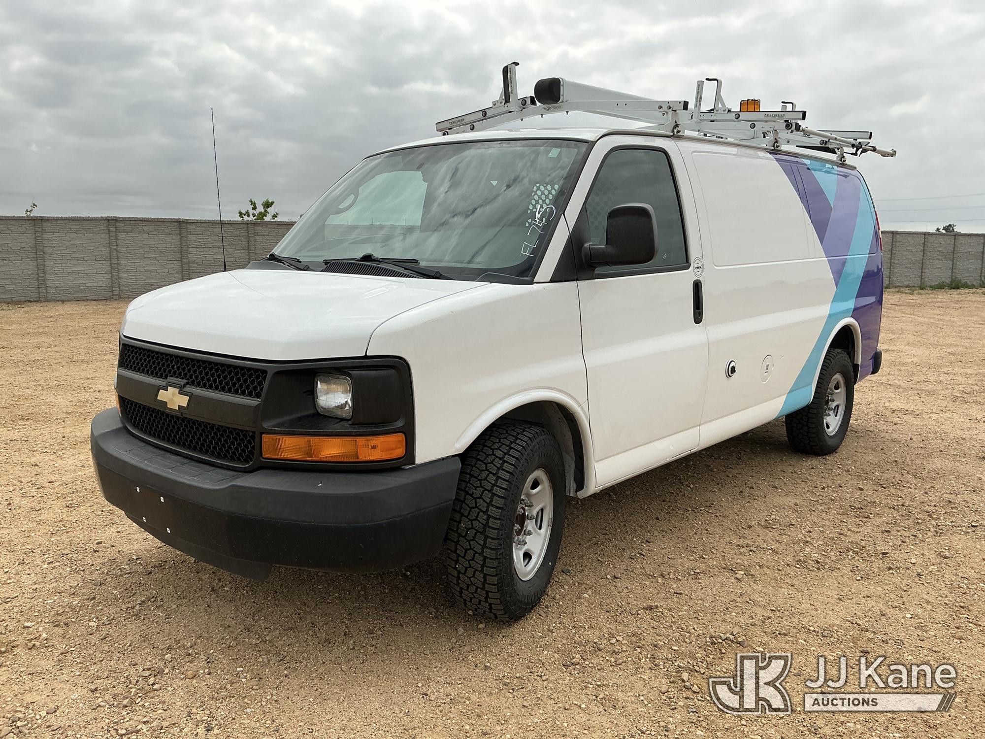 Photo of a 2015 Chevrolet Express G2500