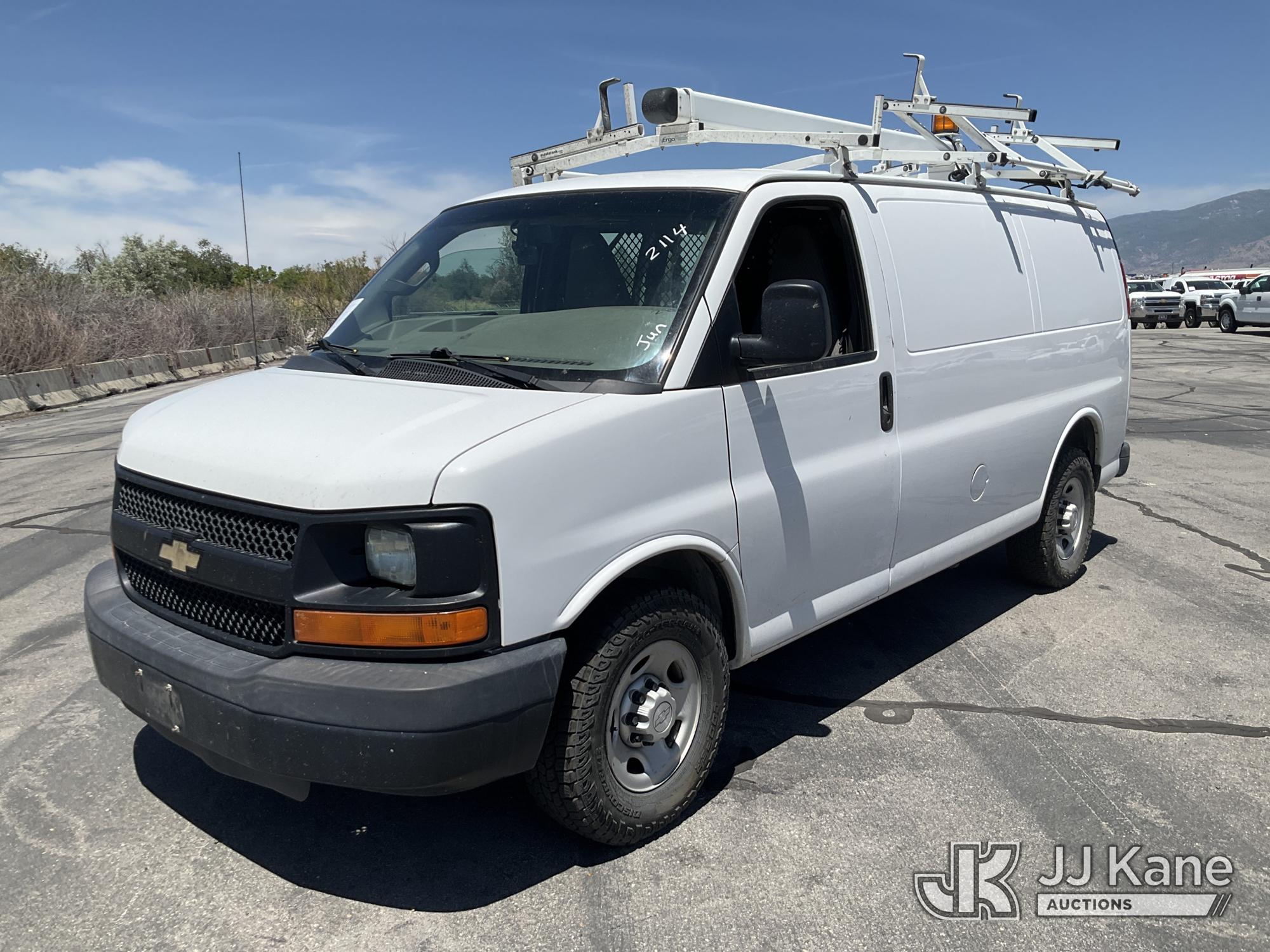 Photo of a 2016 Chevrolet Express G2500