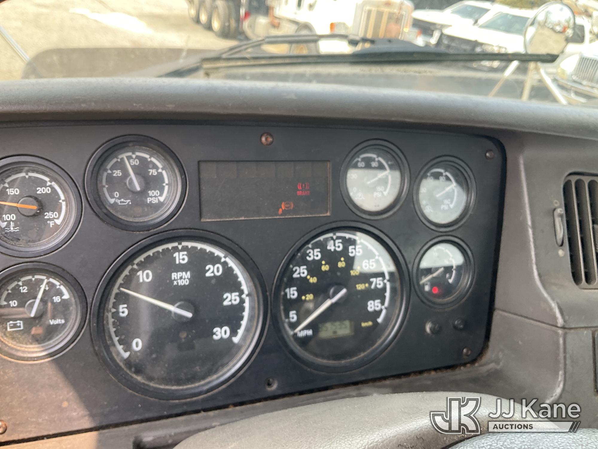2005 Sterling L7500