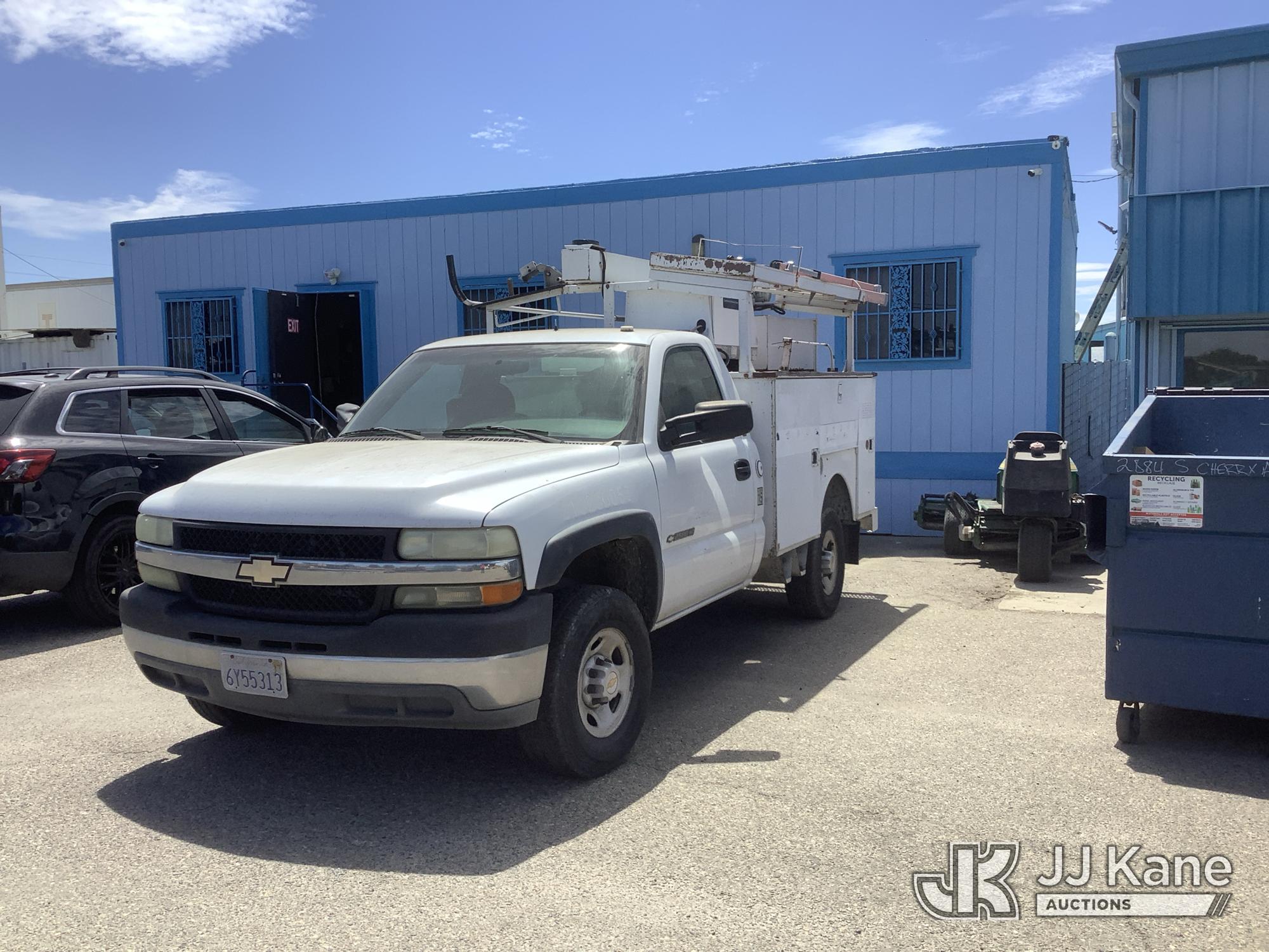 Photo of a 2002 Chevrolet Silverado 2500HD
