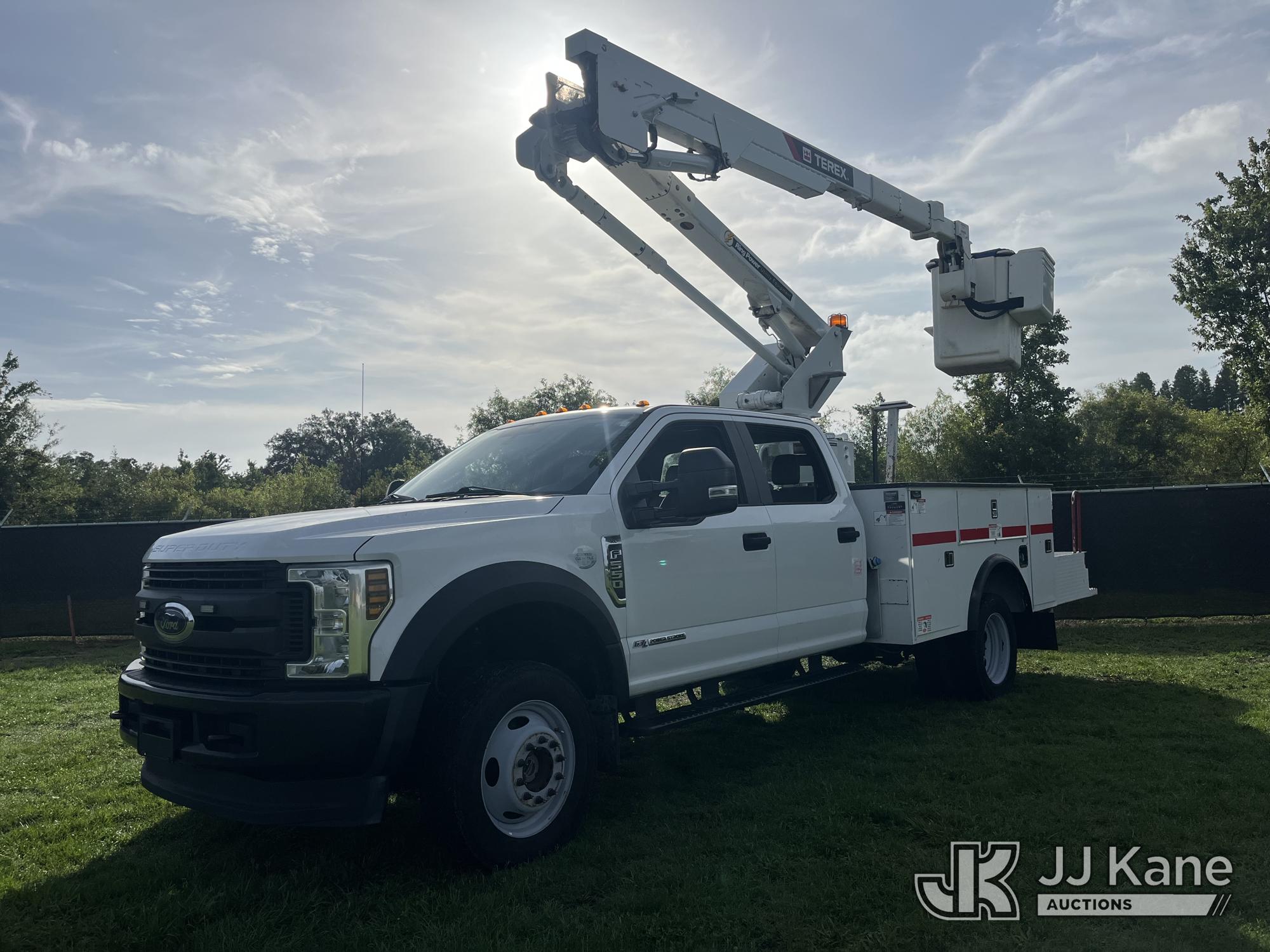Photo of a 2019 Ford F550 4x4