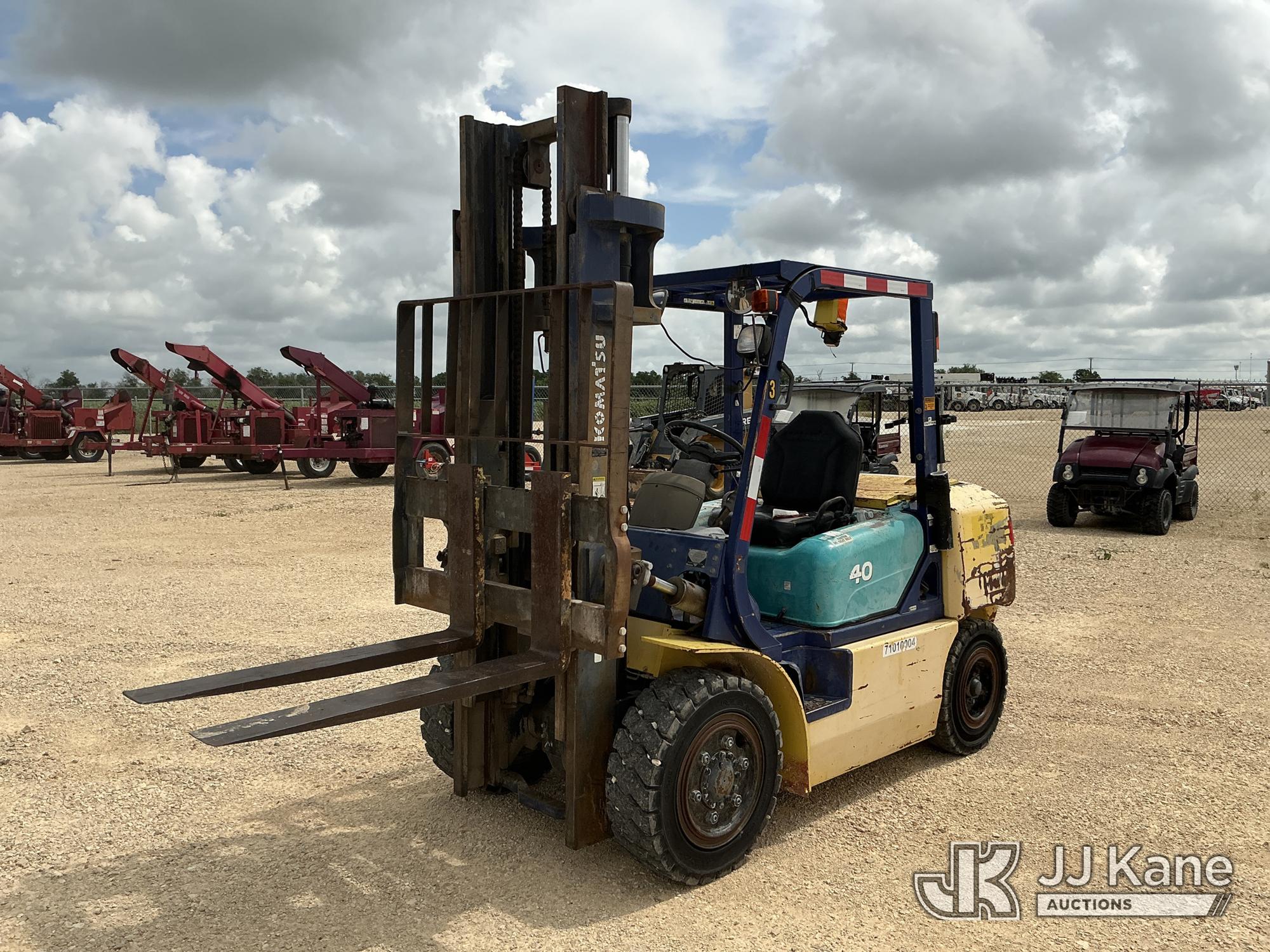Photo of a 2003 Komatsu FD40ZT