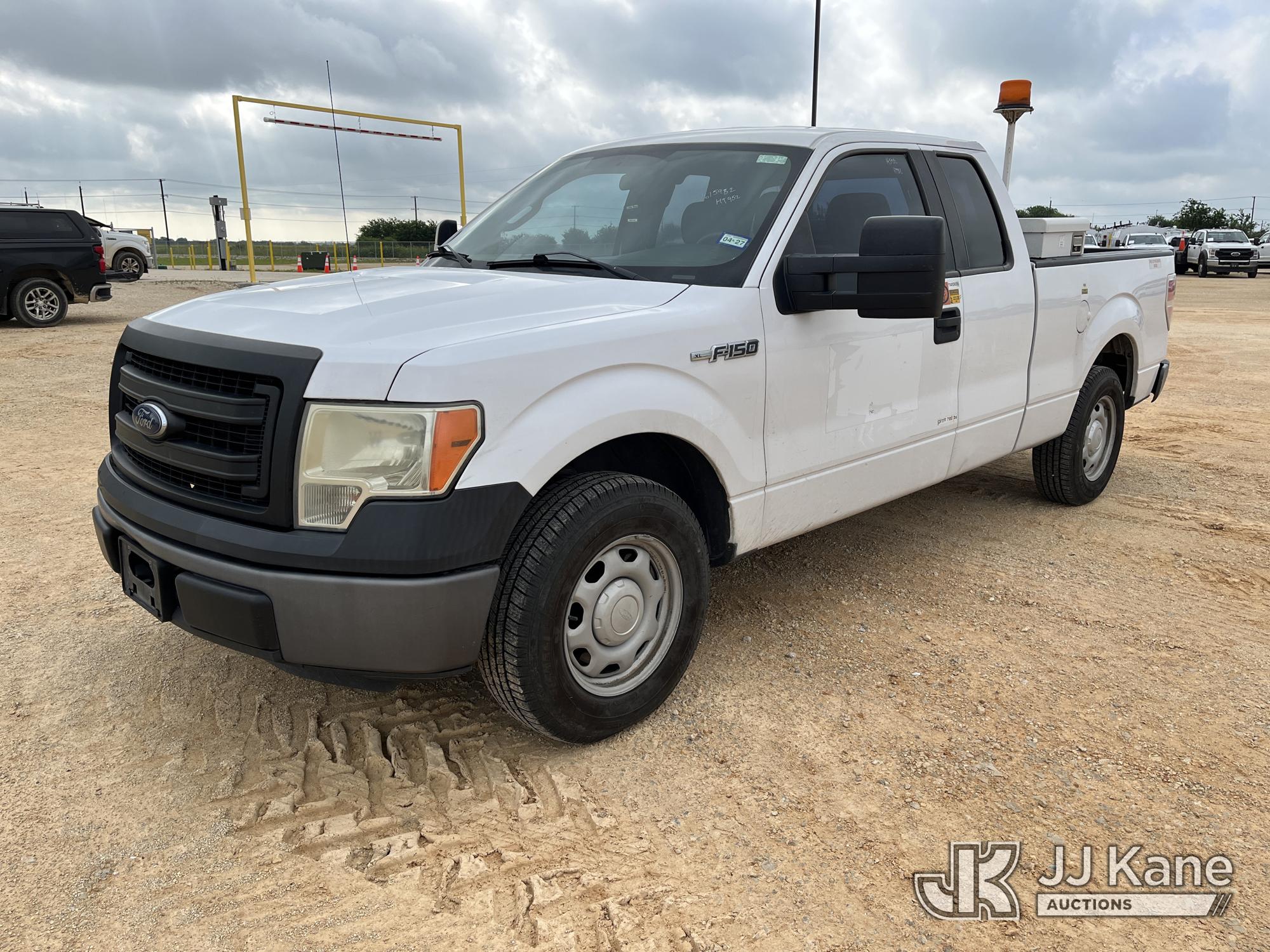 Photo of a 2014 Ford F150