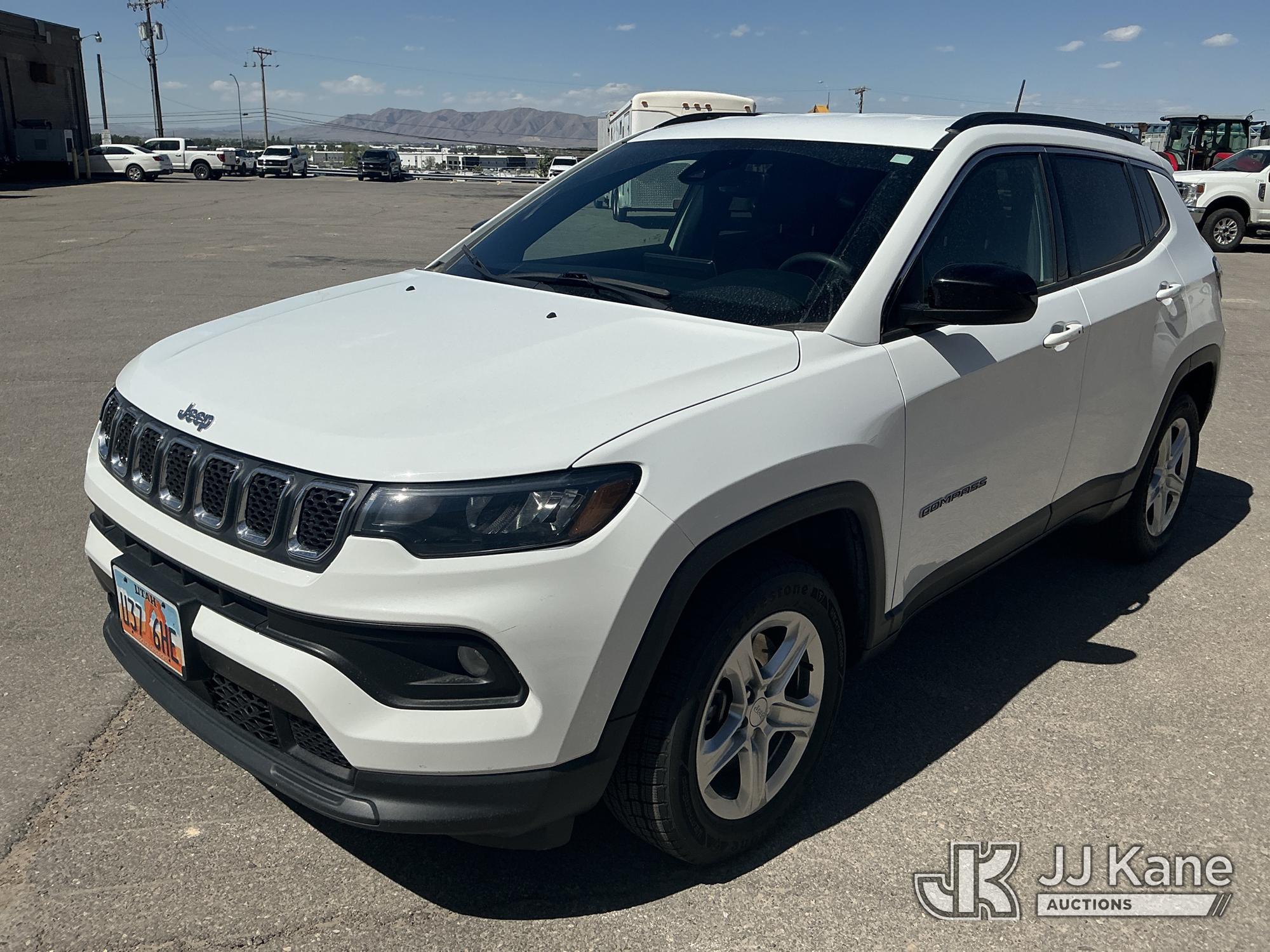 Photo of a 2023 Jeep Compass