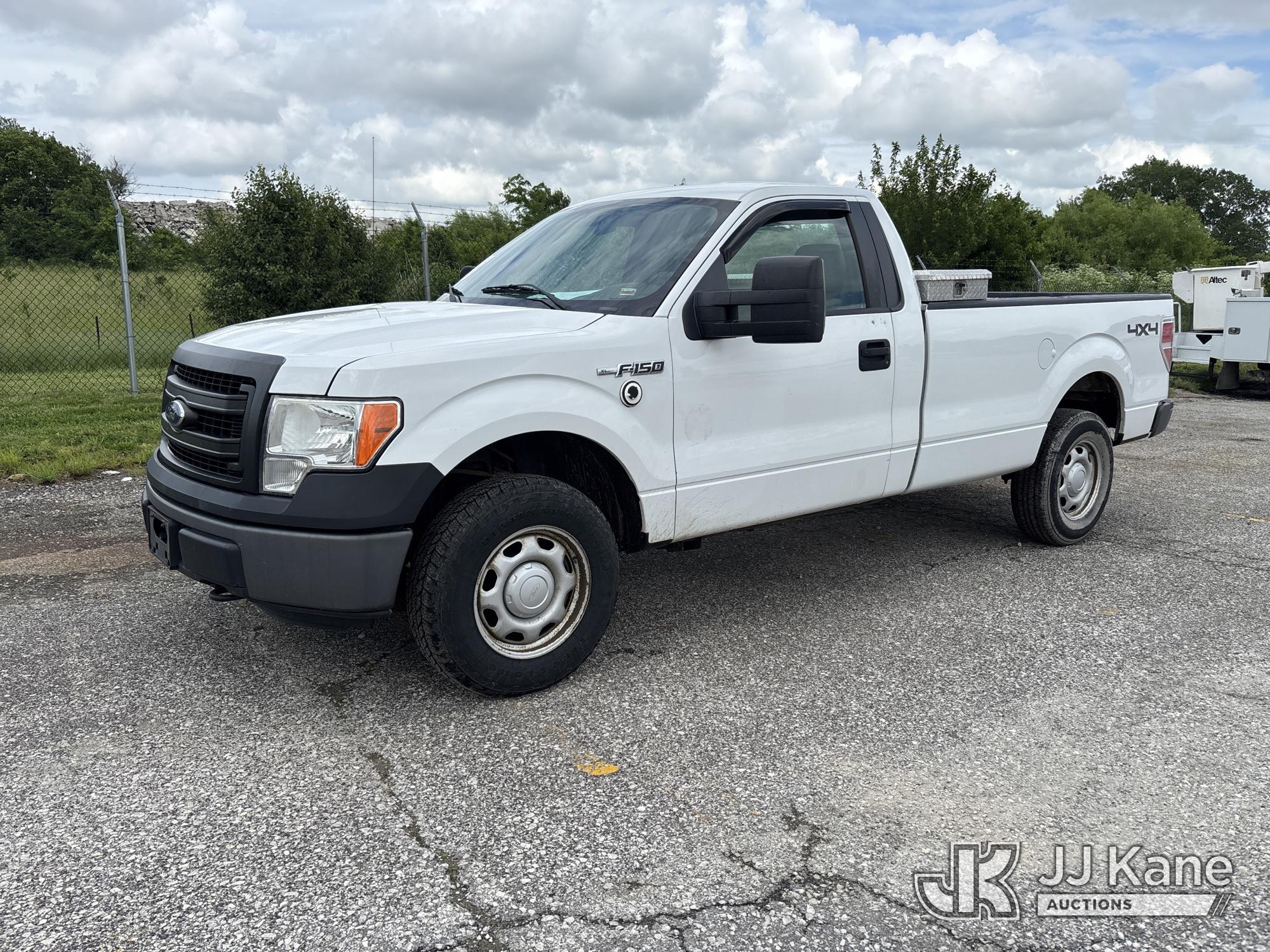Photo of a 2013 Ford F150 4x4