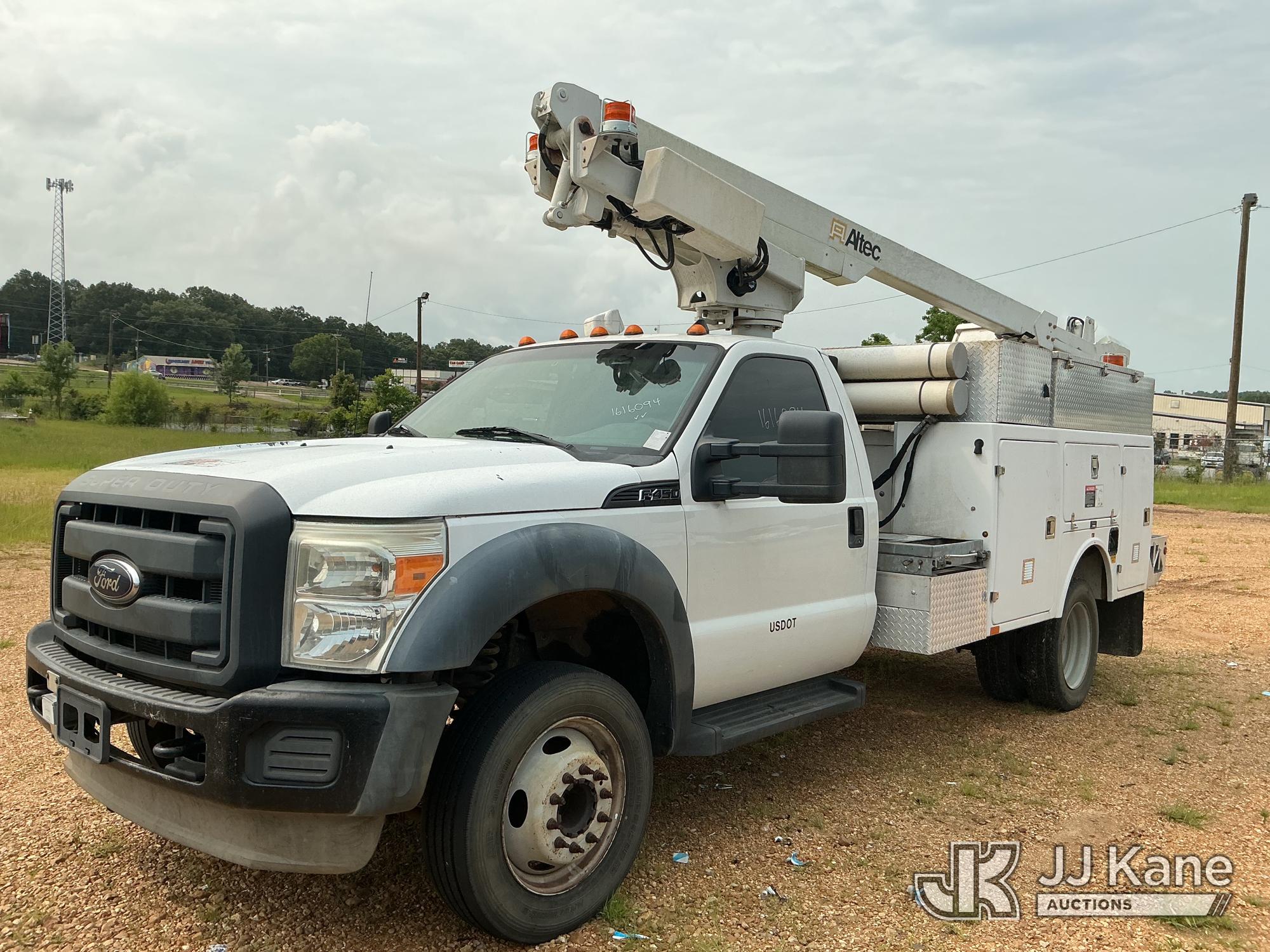 Photo of a 2012 Ford F-450 SD