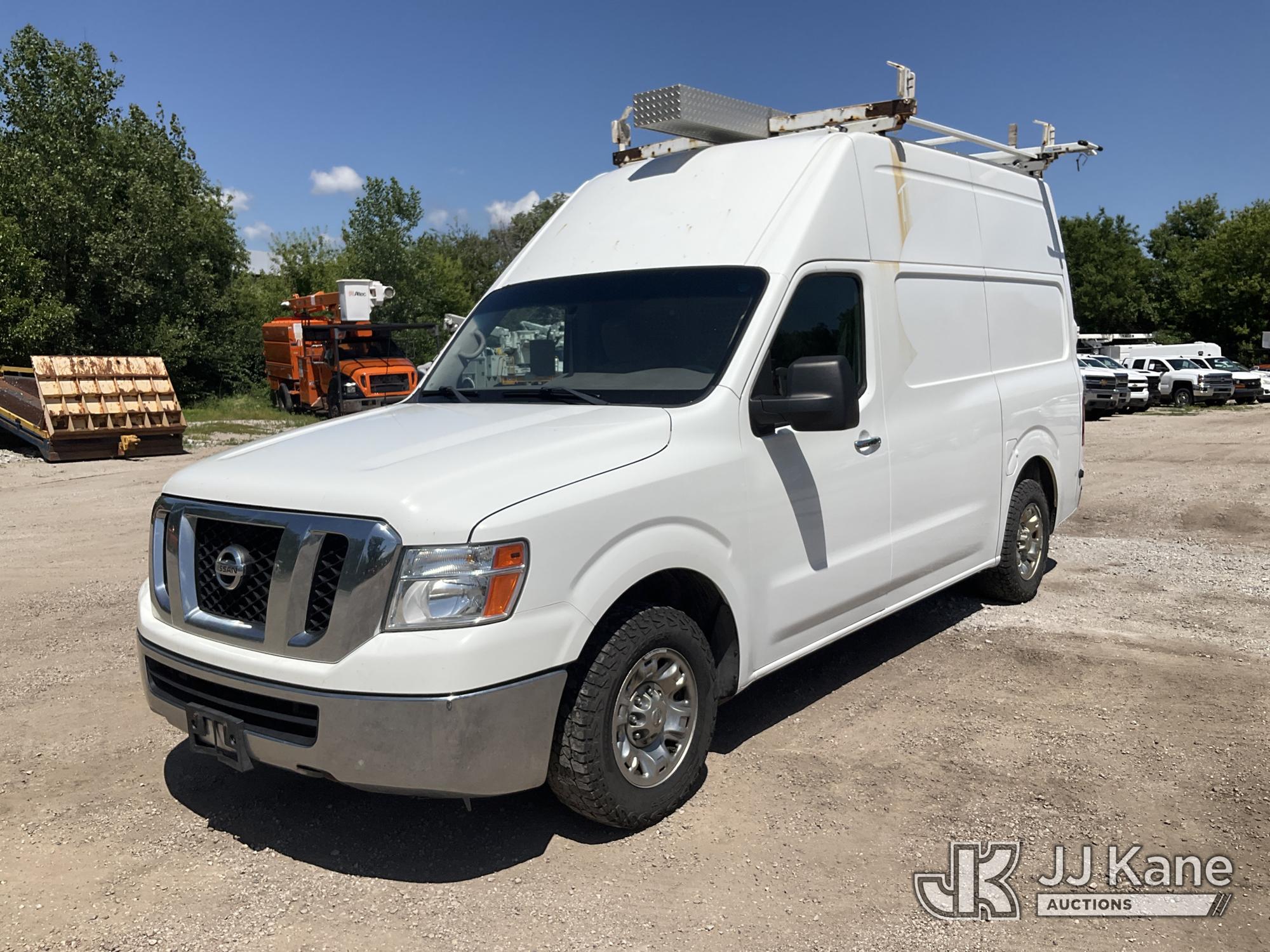 Photo of a 2017 Nissan NV Cargo