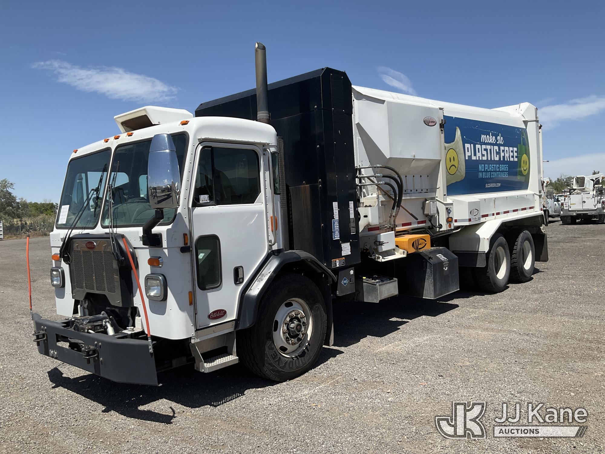 Photo of a 2018 Peterbilt 320