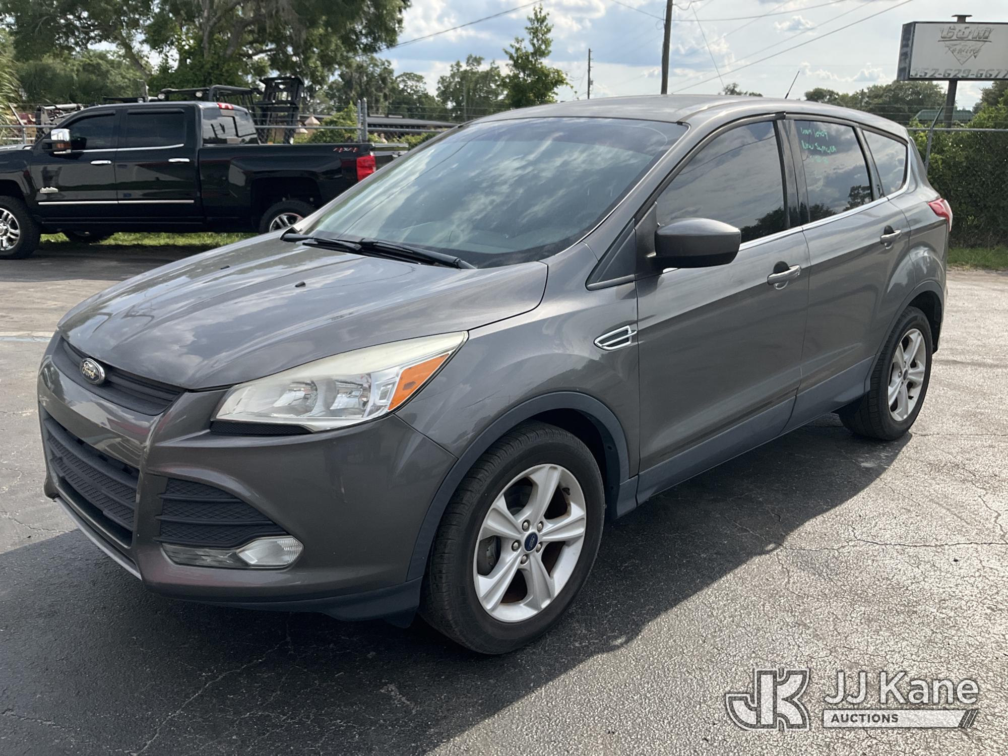 Photo of a 2014 Ford Escape