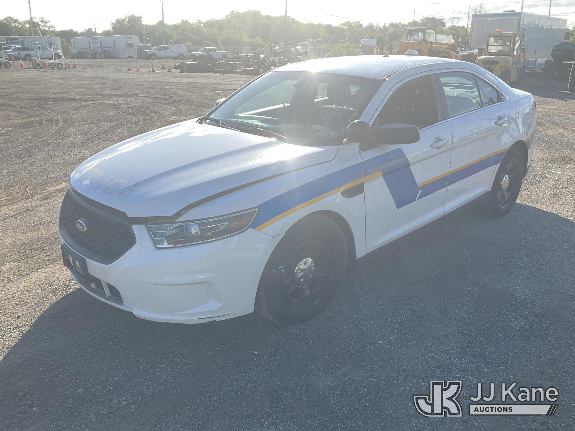 2016 Ford Taurus Police 4-Door Sedan