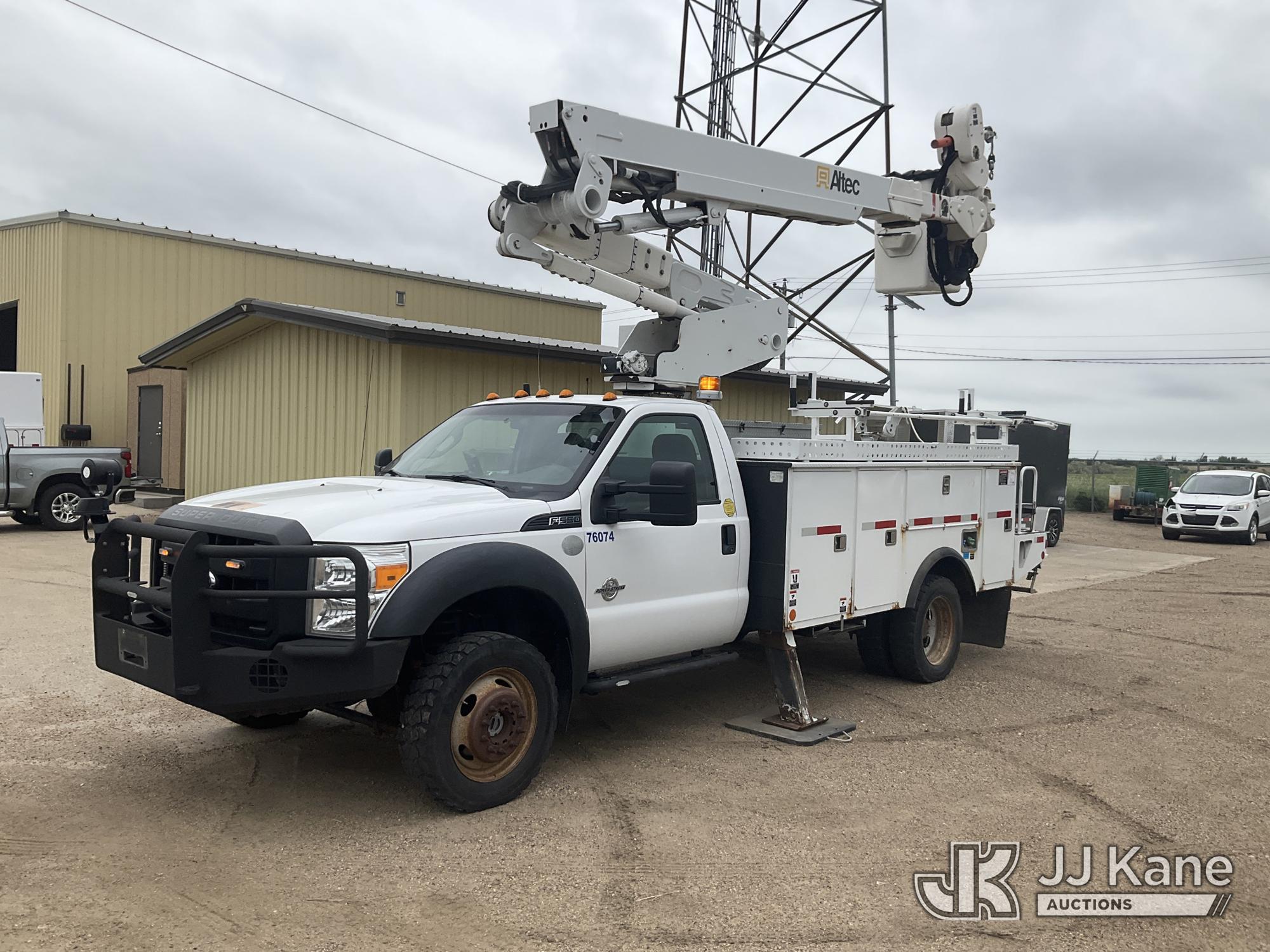 Altec AT40-M, Articulating & Telescopic Material Handling Bucket Truck mounted behind cab on 2016 Ford F550 4x4 Service Truck