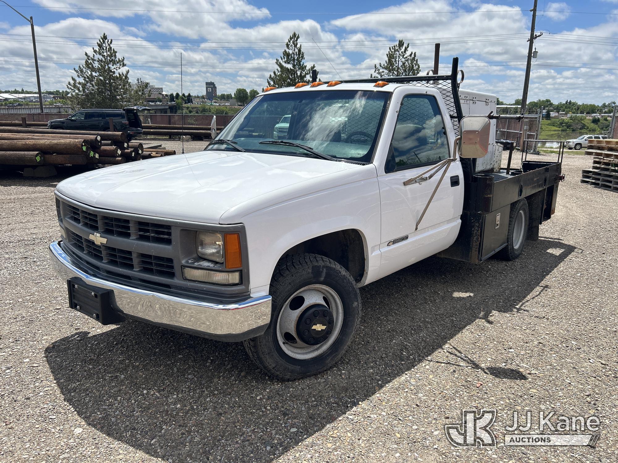Photo of a 2000 Chevrolet C3500
