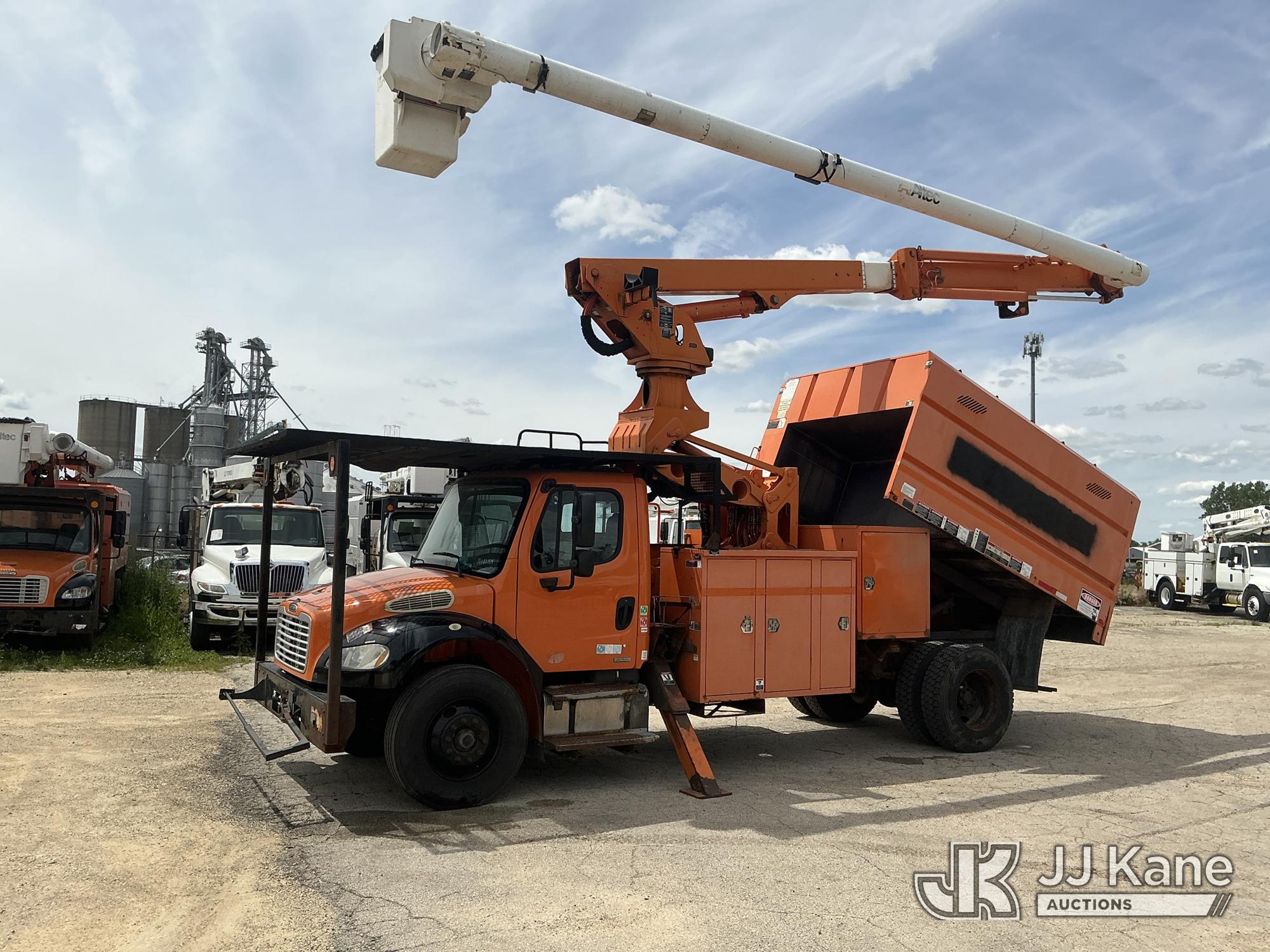 2011 Freightliner M2 106