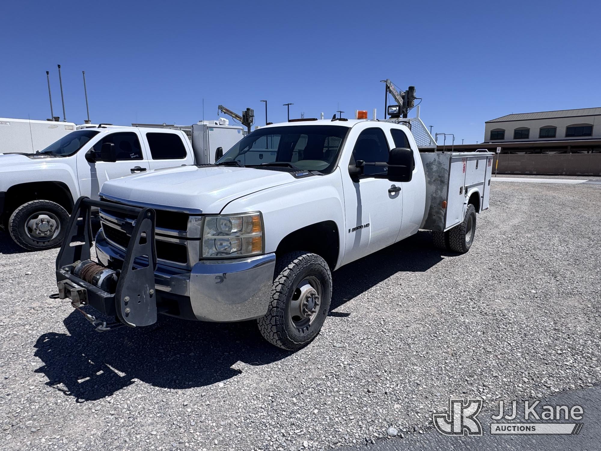 Photo of a 2008 Chevrolet Silverado 3500HD 4x4