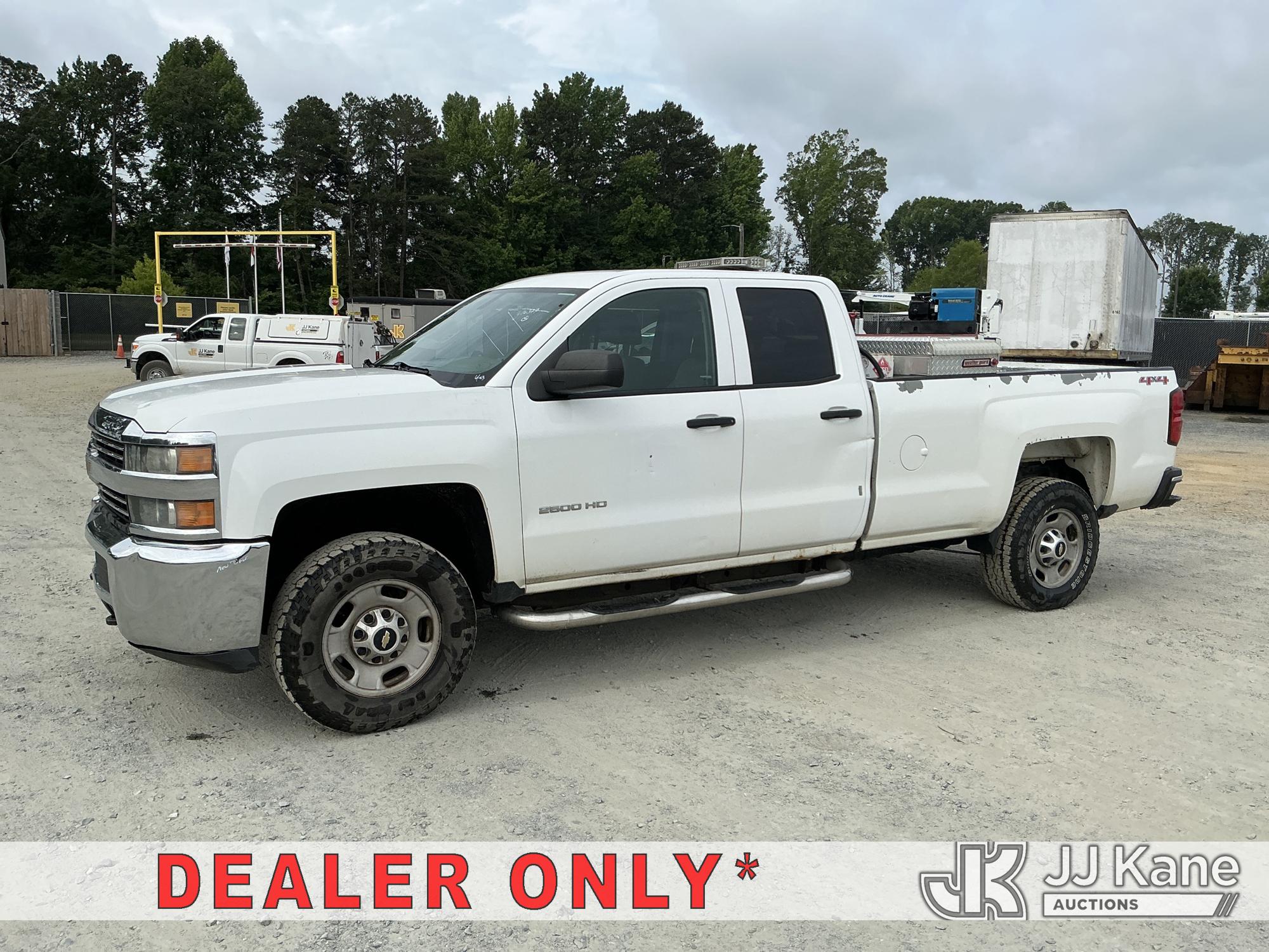 Photo of a 2015 Chevrolet Silverado 2500HD 4x4