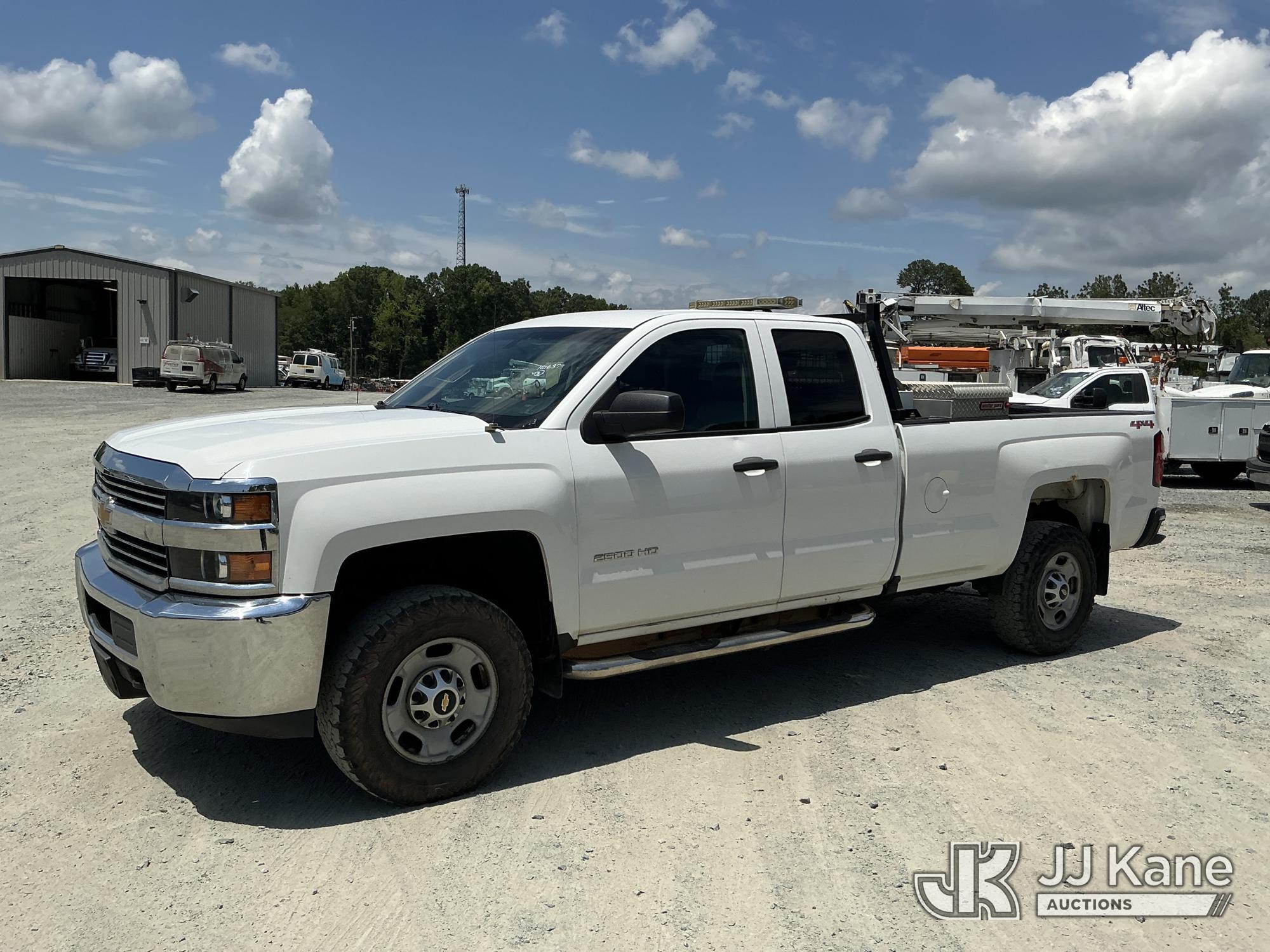 Photo of a 2016 Chevrolet Silverado 2500HD 4X4