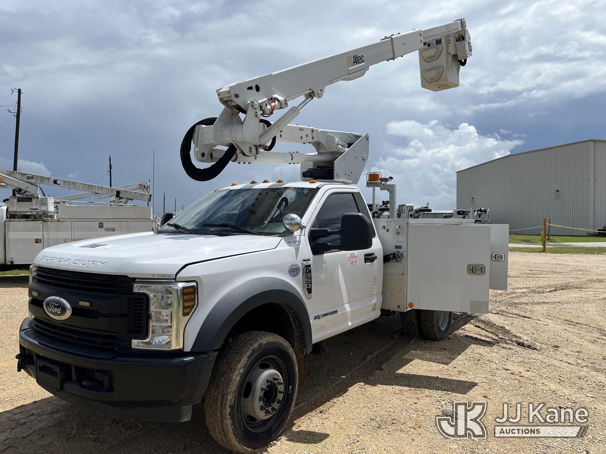 Photo of a 2019 Ford F550