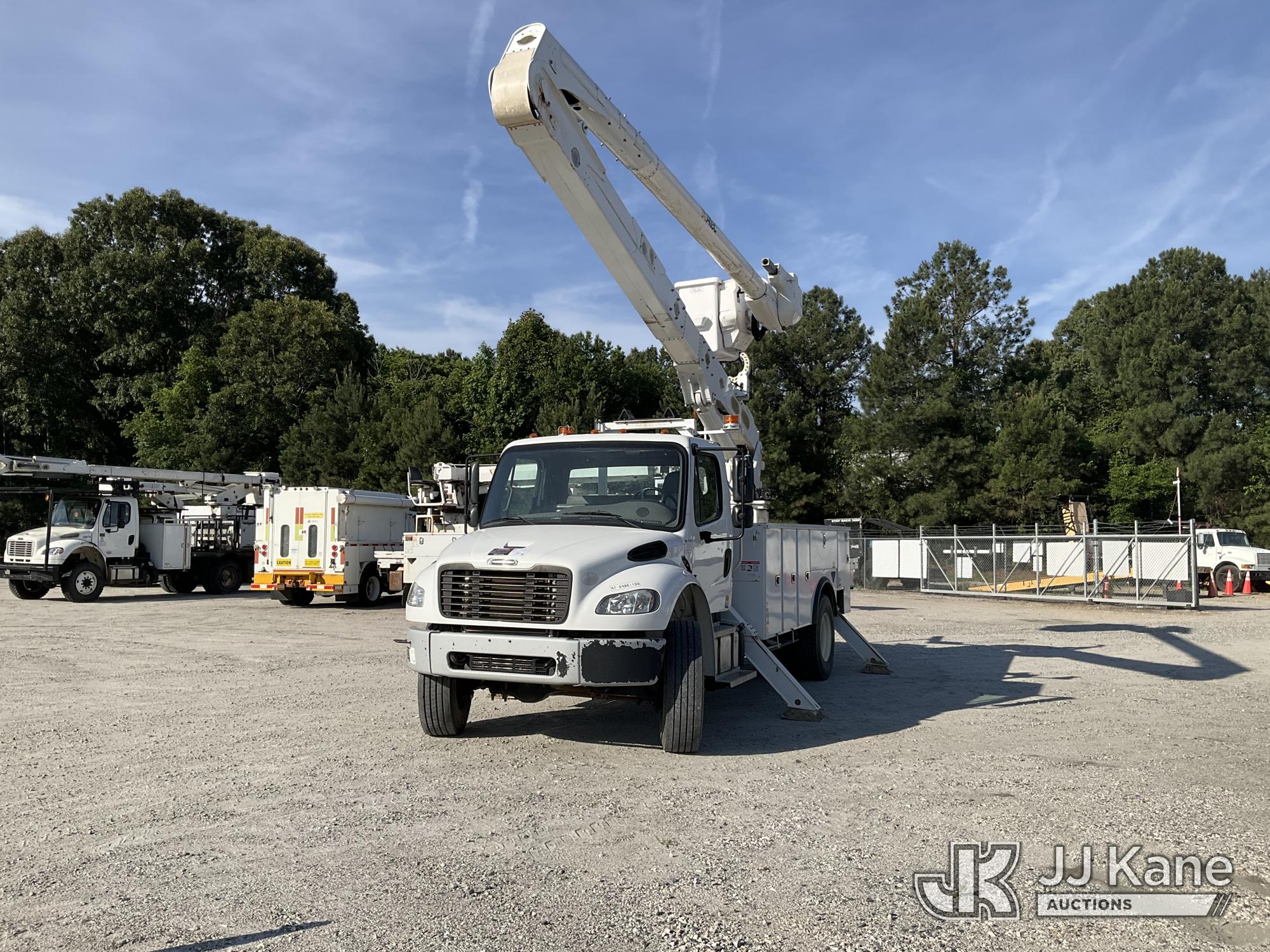 Photo of a 2021 Freightliner M2 106