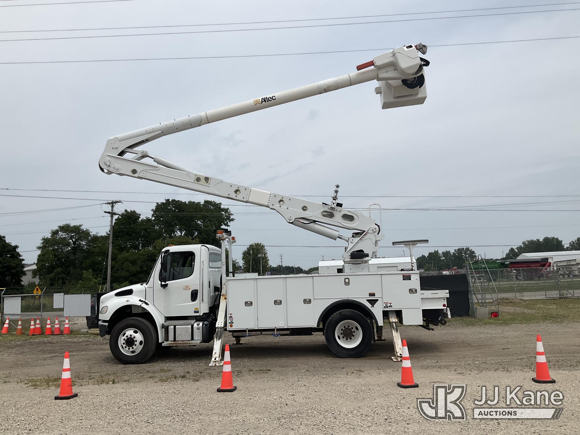 2020 Freightliner M2-106