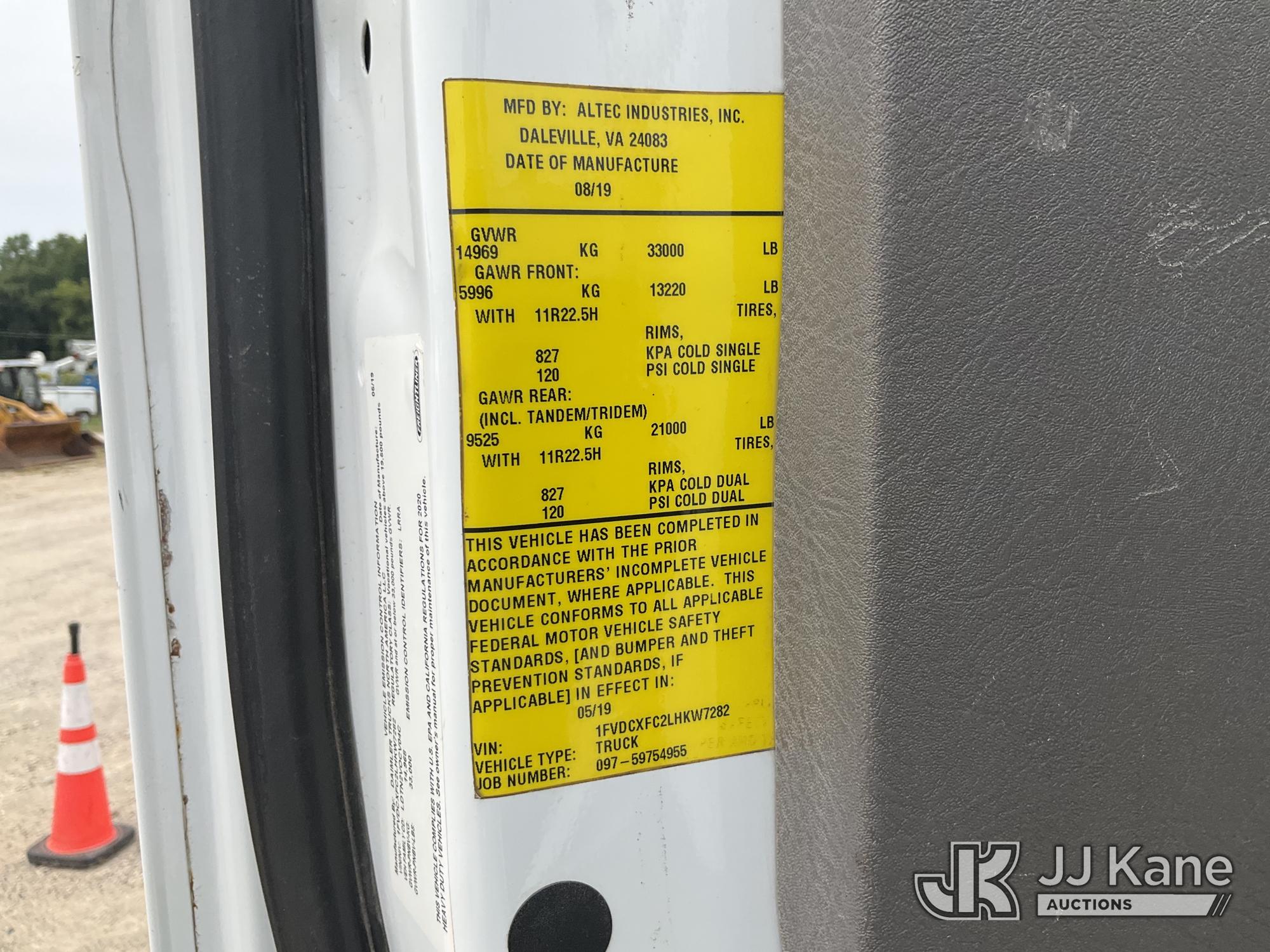 2020 Freightliner M2-106