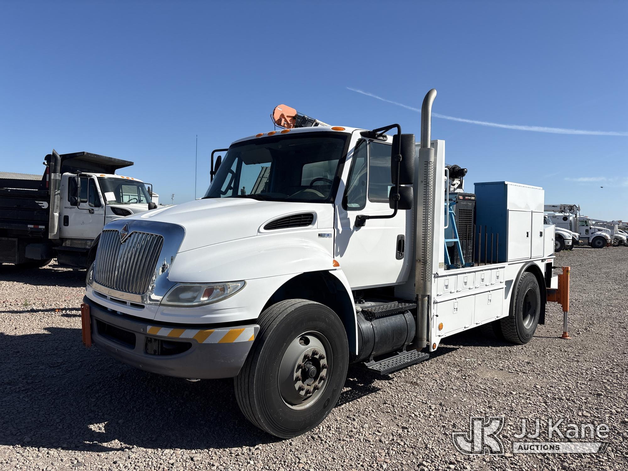 Photo of a 2012 International DuraStar 4300