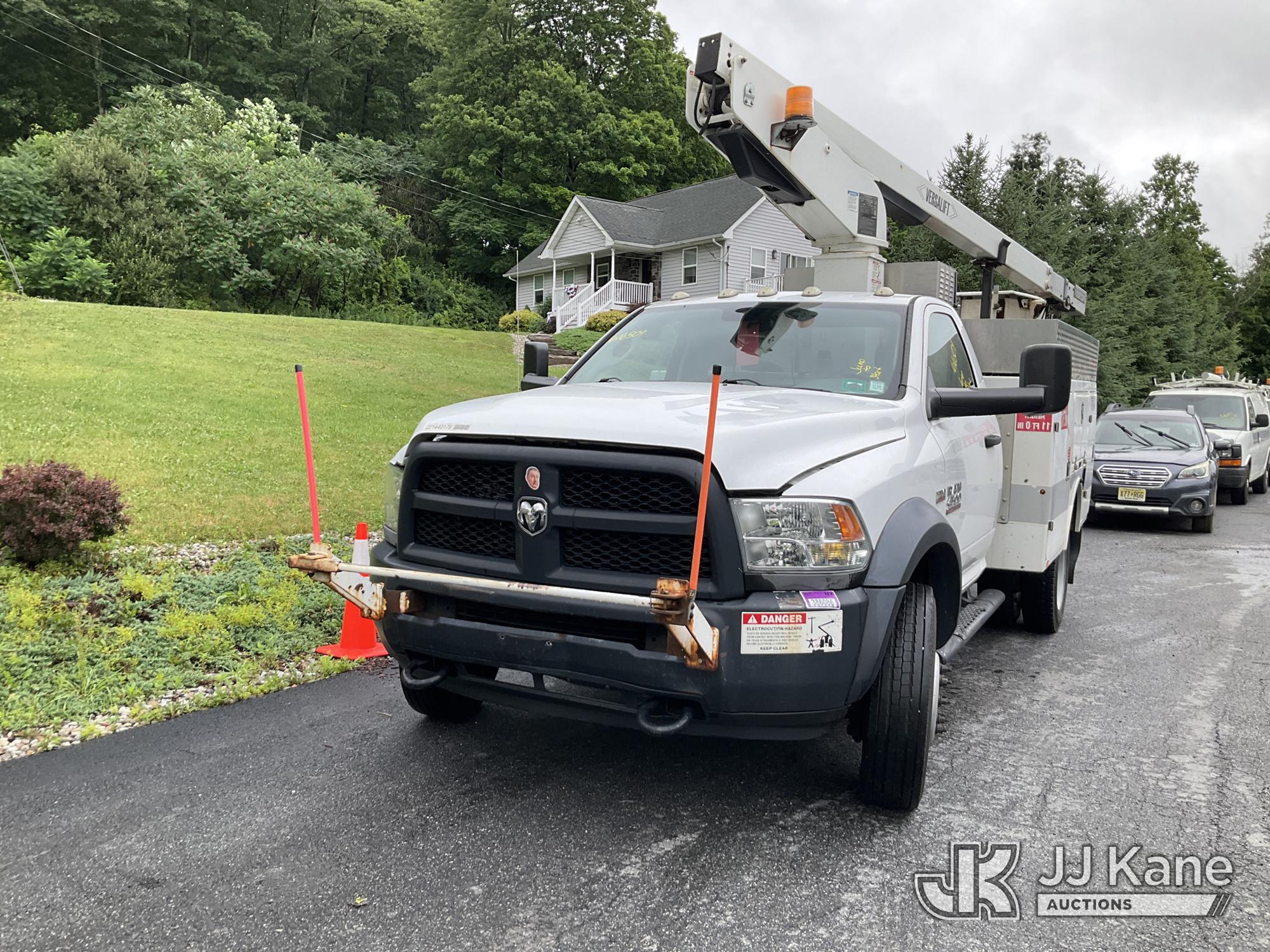 Versalift TEL29NE03, Telescopic Non-Insulated Bucket Truck mounted behind cab on 2014 Ram 4500 Service Truck