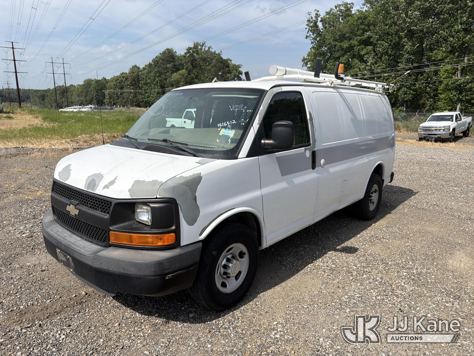 Photo of a 2011 Chevrolet Express G2500